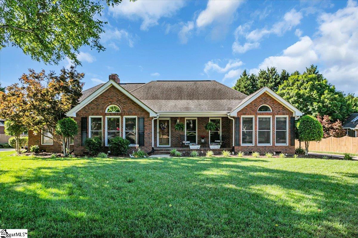 Property image 1 at 106 Chenoweth Drive, Simpsonville, SC 29681