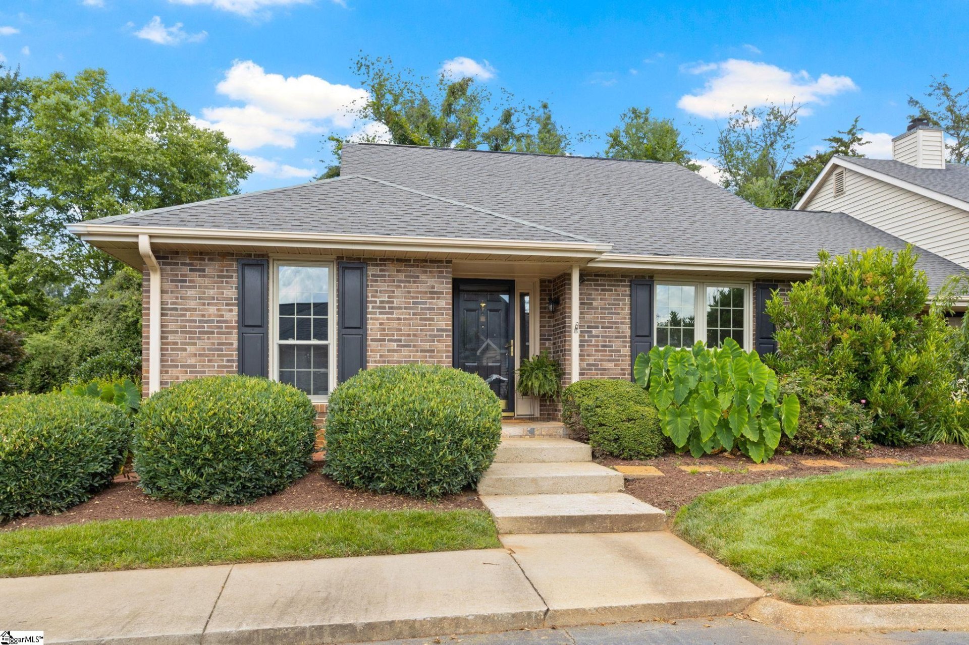 75 Forest Lake Drive