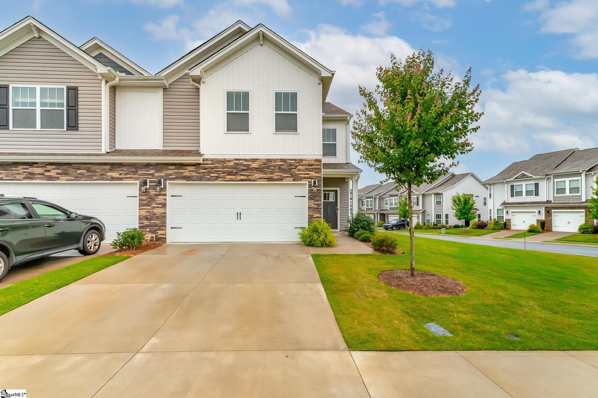 Property image 1 at 514 Yellow Fox Road, Greer, SC 29650-4696