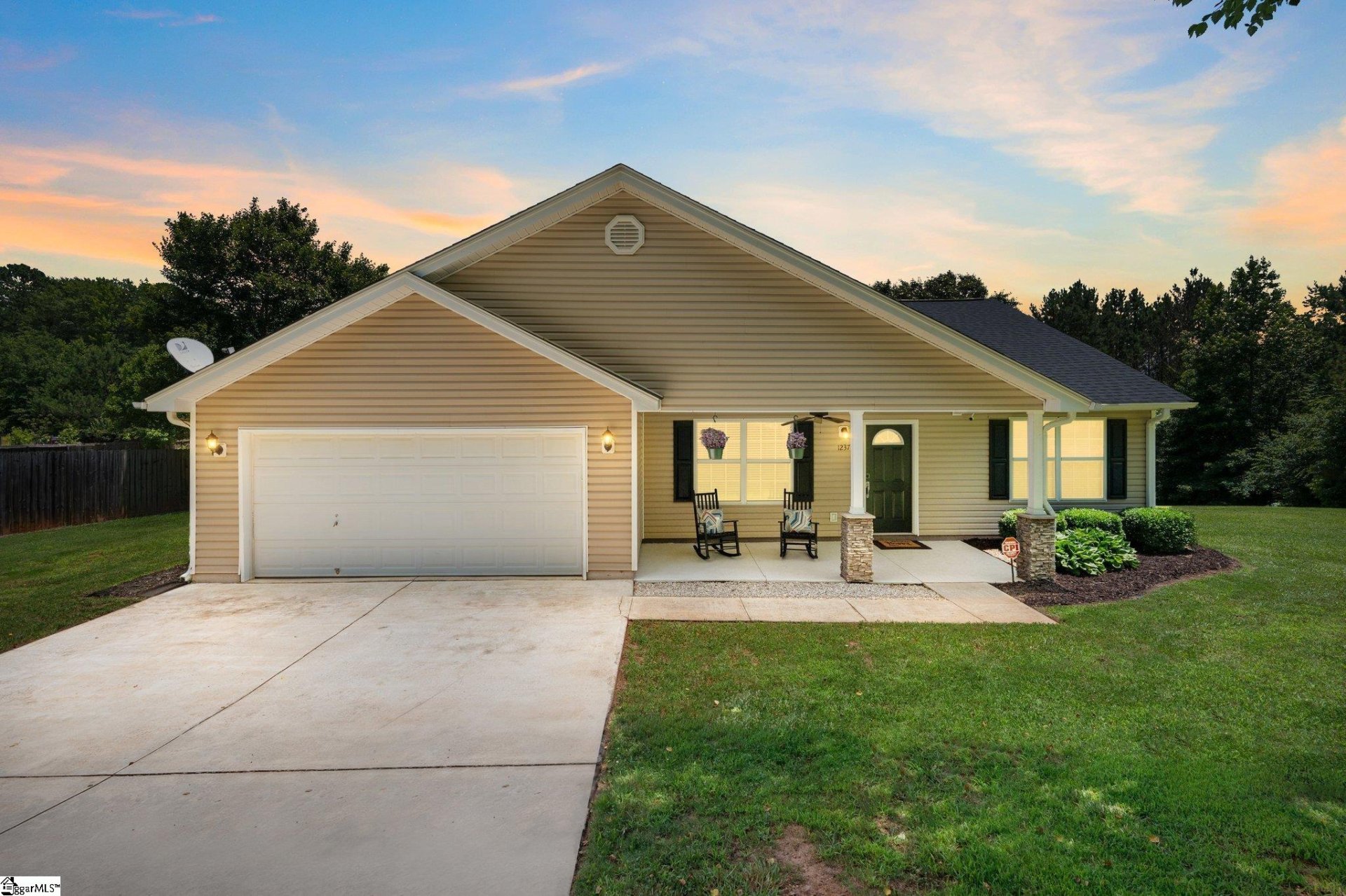 Property image 1 at 1237 Massey Road, Pendleton, SC 29670