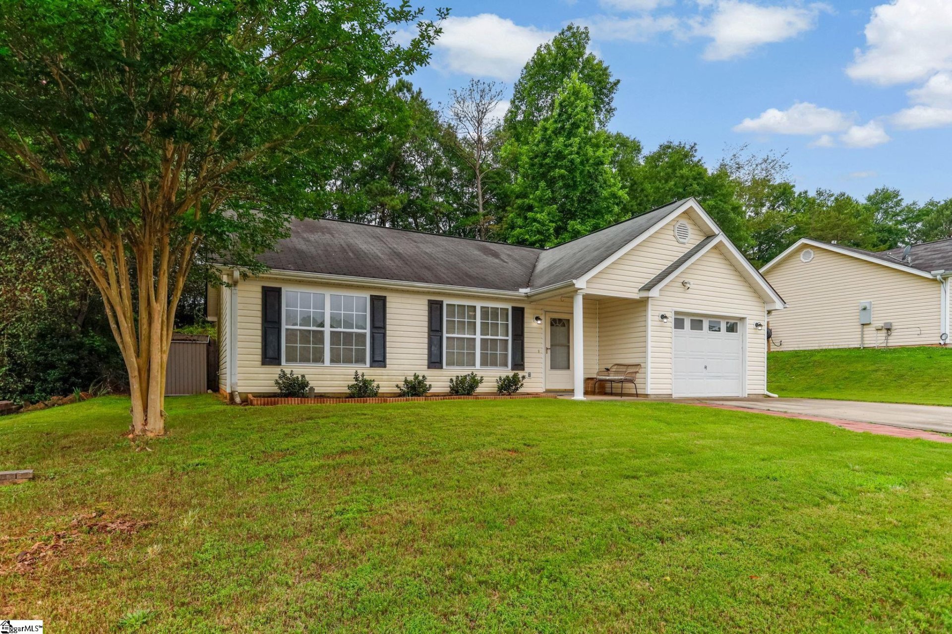 Property image 1 at 1901 Country Apple Court, Fountain Inn, SC 29644