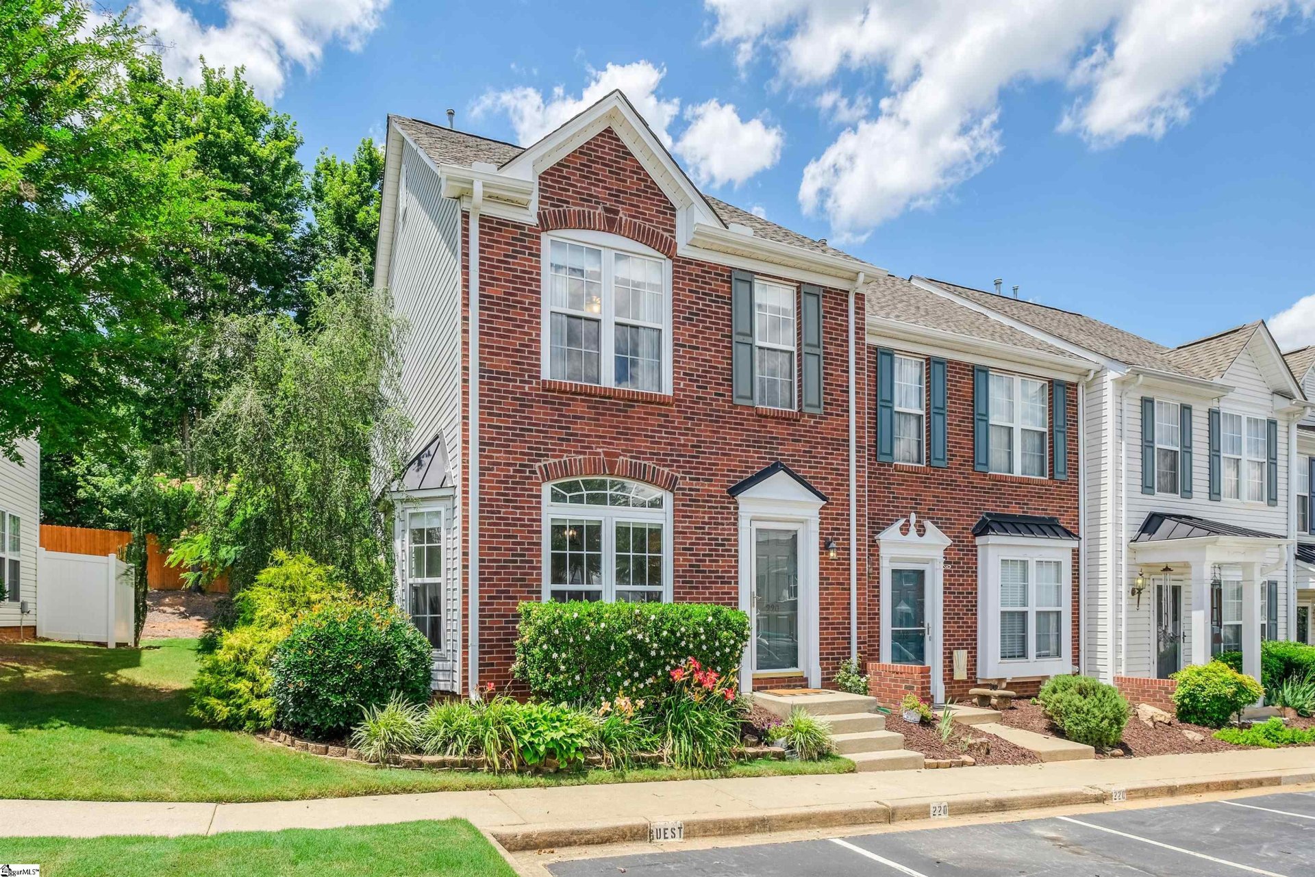 220 Spring Crossing Circle