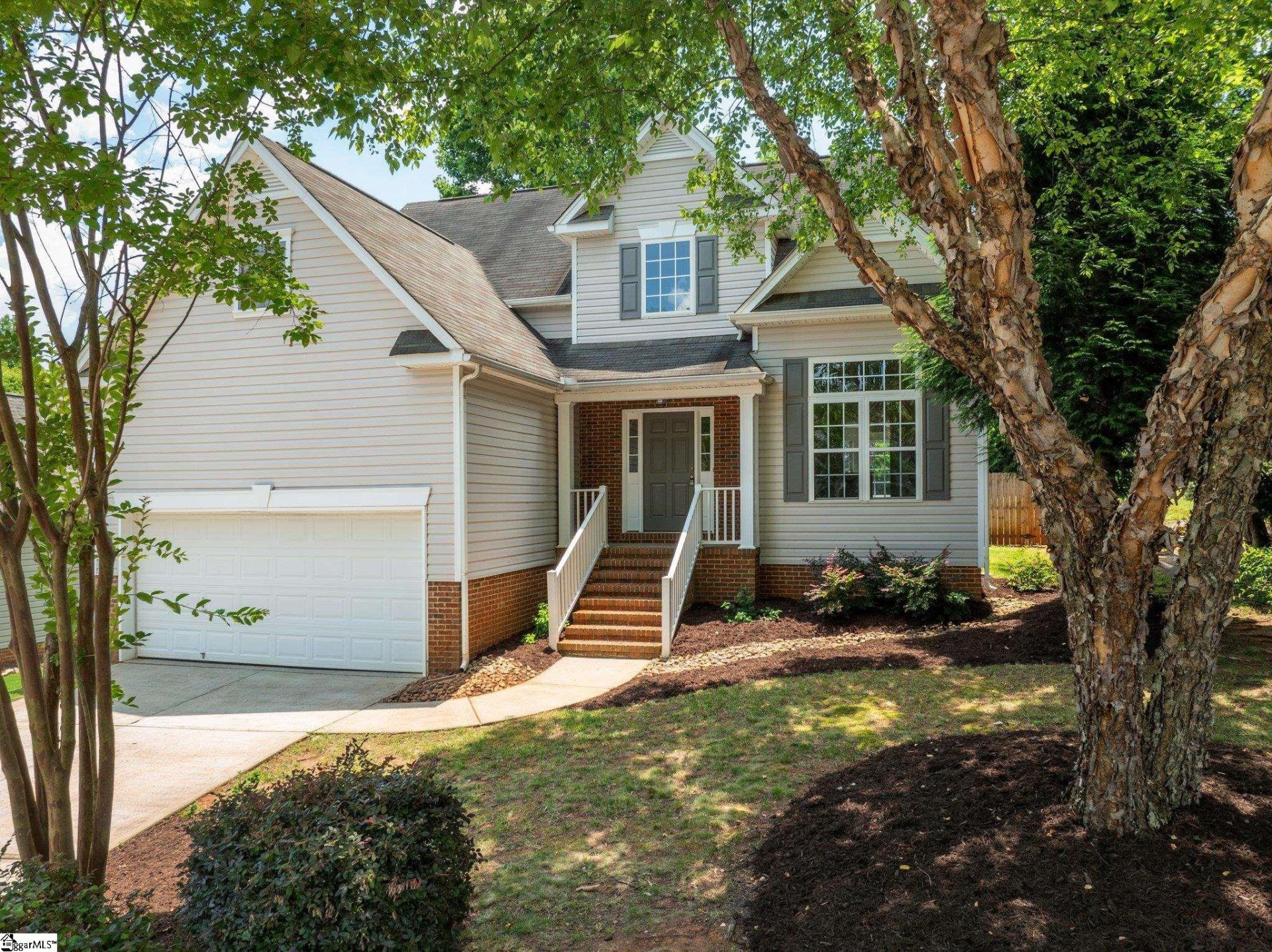 Property image 1 at 4 Crevasse Lane, Greenville, SC 29617