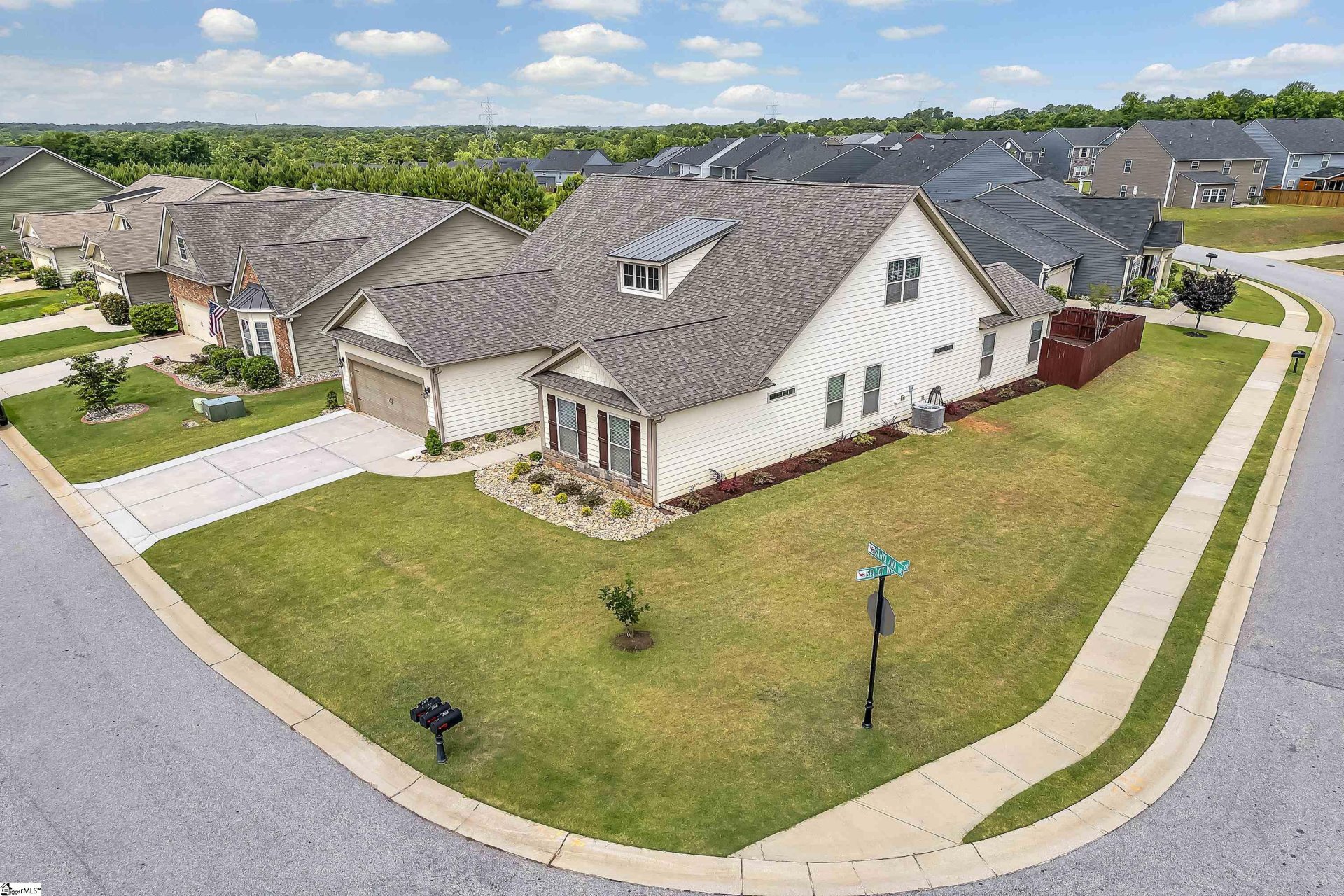 Property image 1 at 206 Santa Ana Way, Duncan, SC 29334