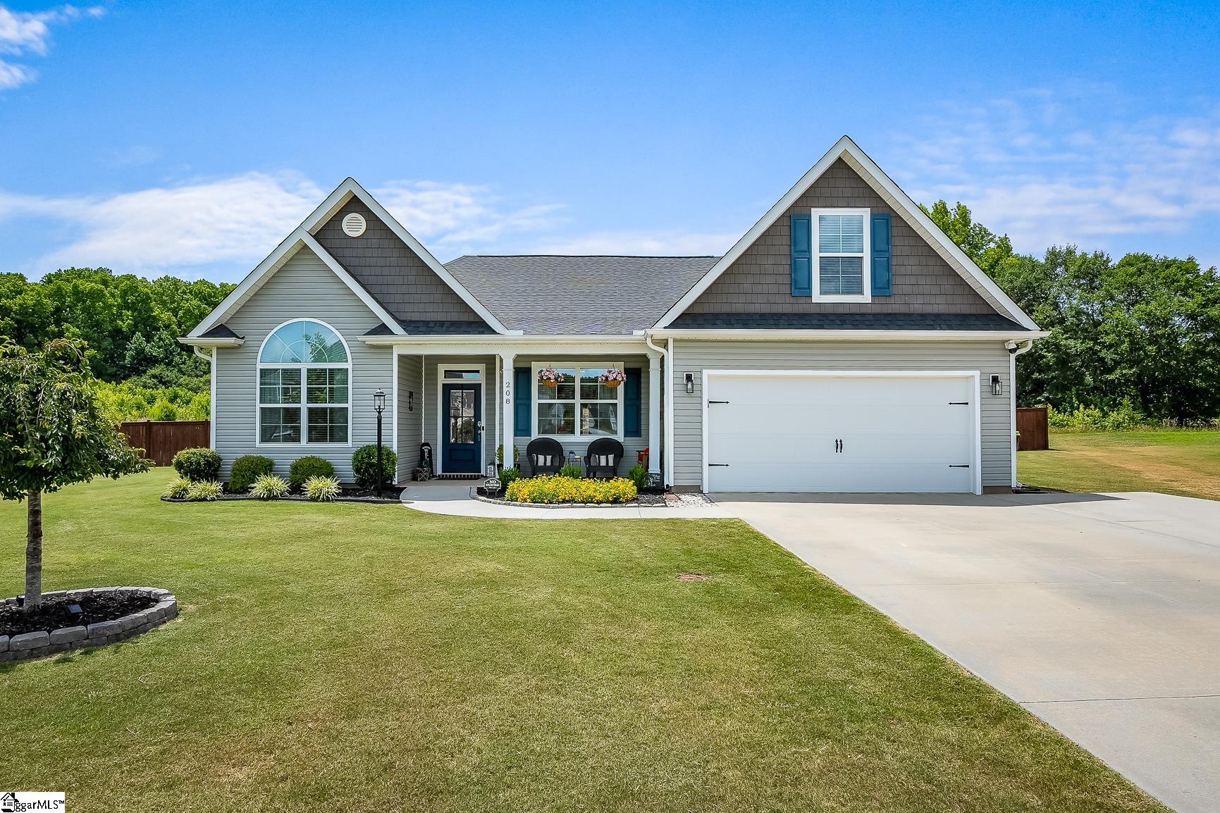 Property image 1 at 208 Arbor Woods Lane, Piedmont, SC 29673