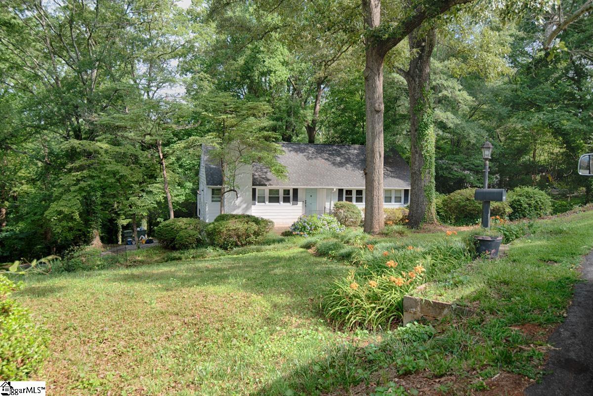Property image 1 at 101 Ashford Avenue, Greenville, SC 29609