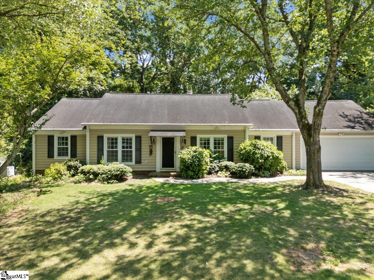 Property image 1 at 21 Olde Orchard Lane, Greenville, SC 29615