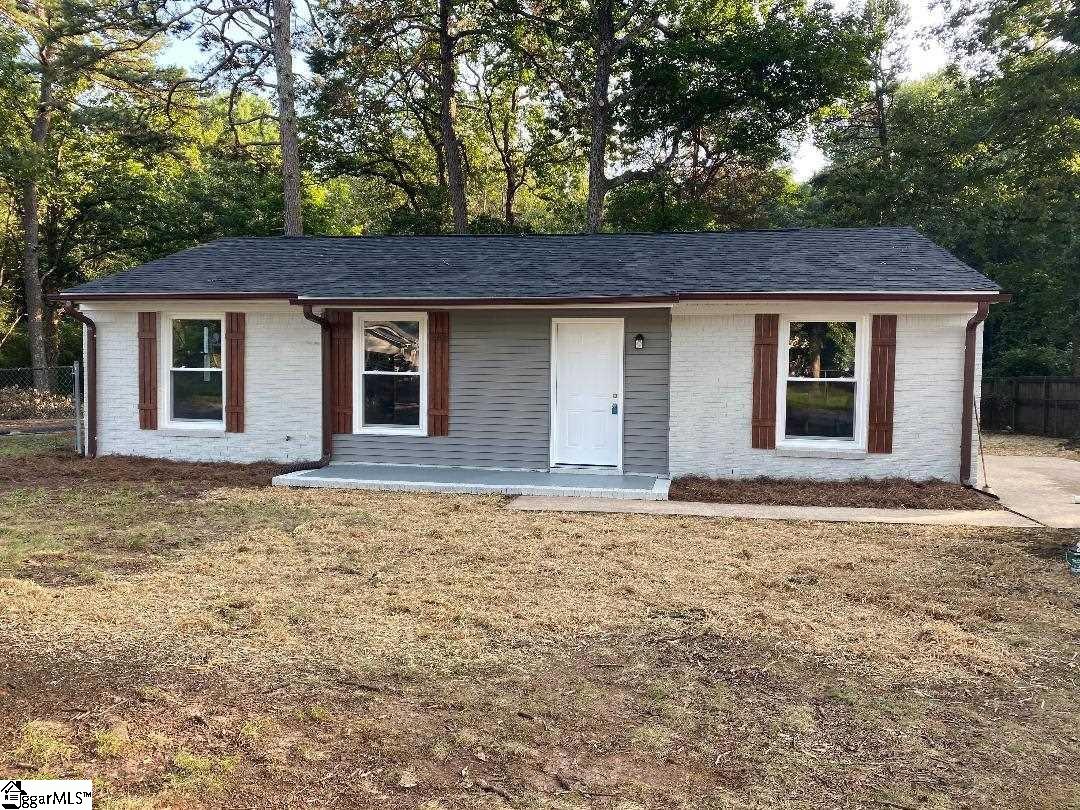 Property image 1 at 202 idlewild Avenue, Greenville, SC 29605