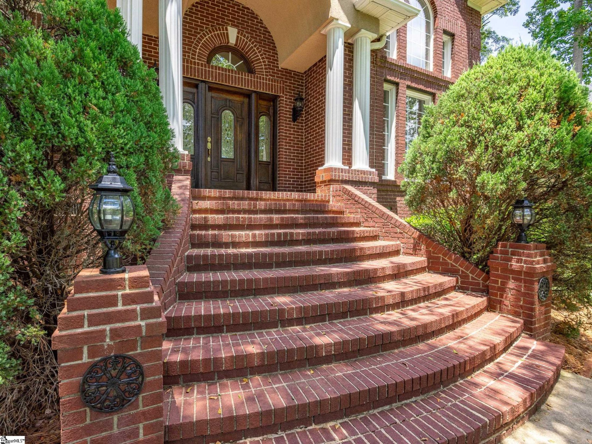 Property image 1 at 320 Tarrigart Drive, Moore, SC 29369