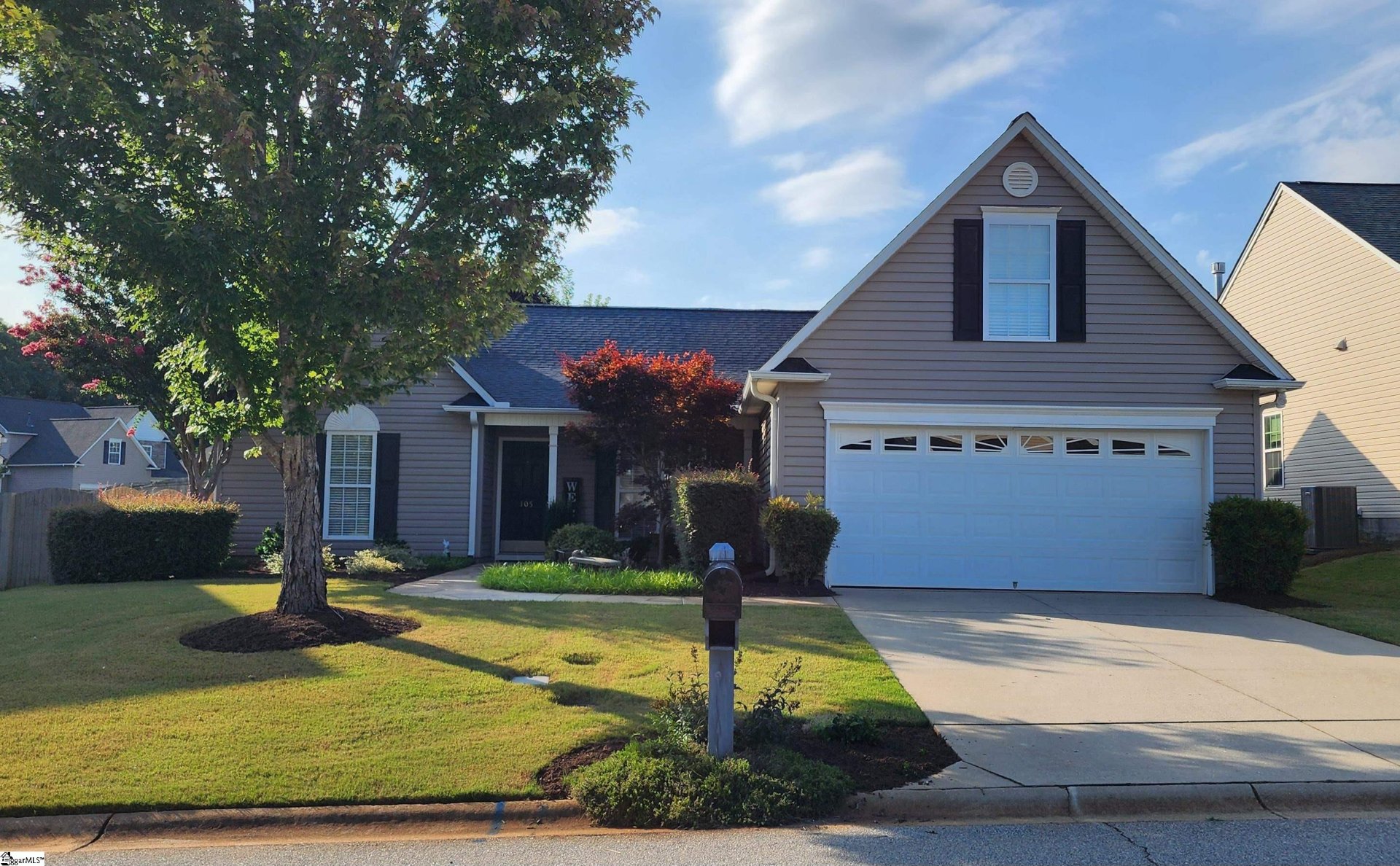 Property image 1 at 105 Truett Place, Simpsonville, SC 29681