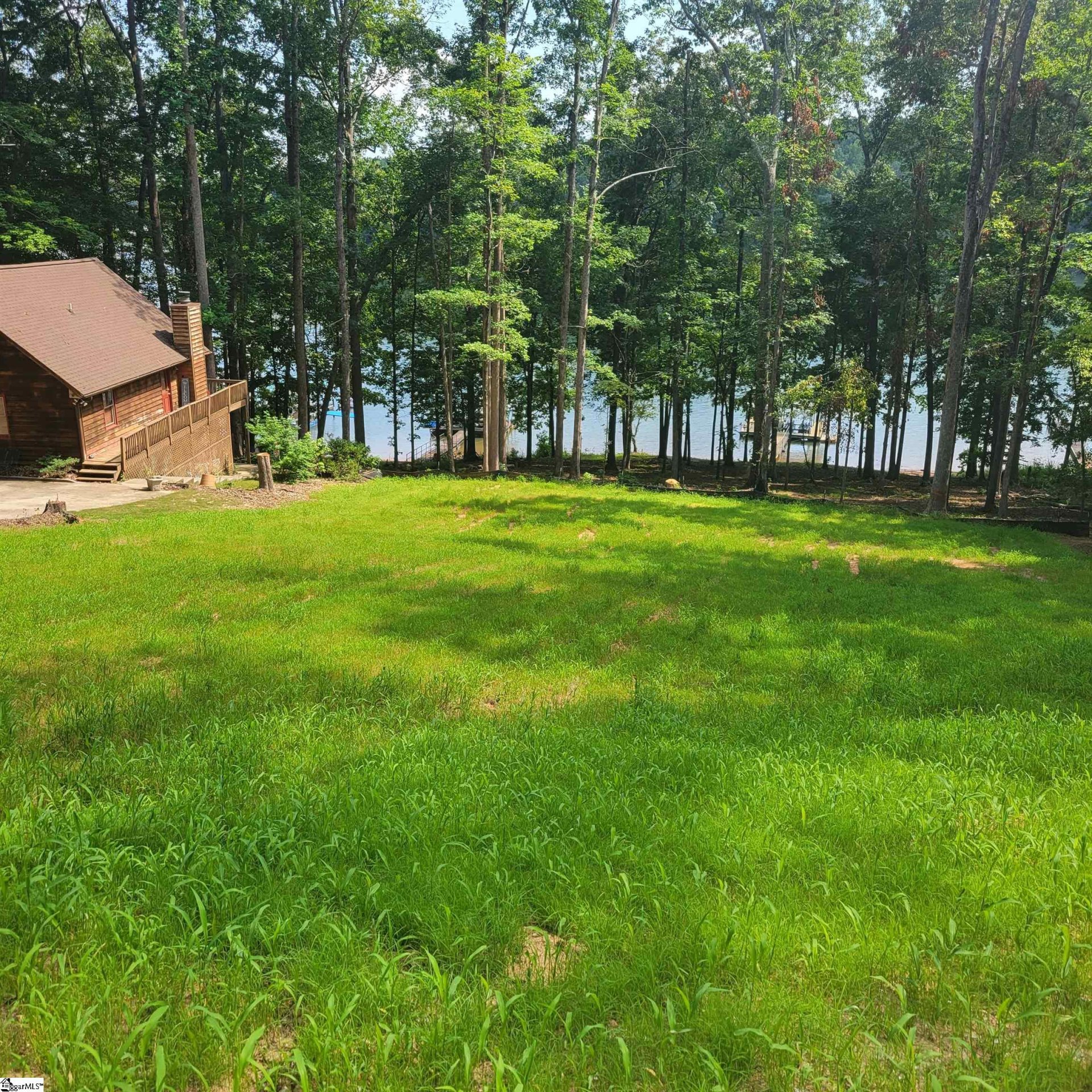 Property image 1 at 417 Kenwood Drive, Westminster, SC 29693