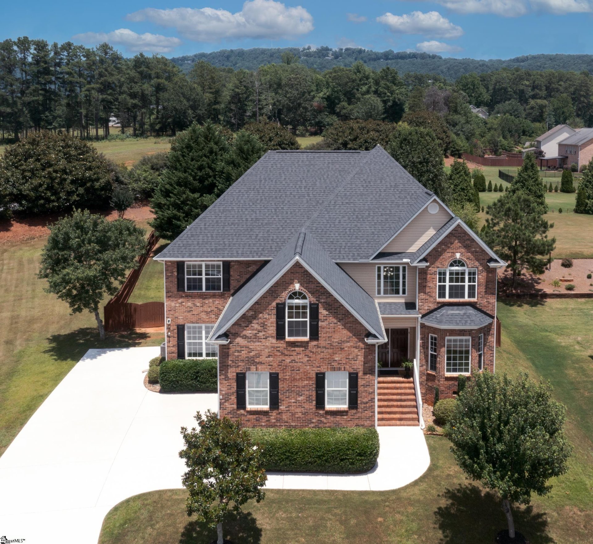 Property image 1 at 5 Tennwood Drive, Greenville, SC 29609