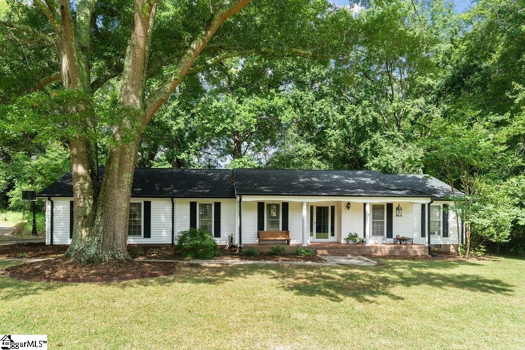 Property image 1 at 200 galerie Drive, Easley, SC 29642