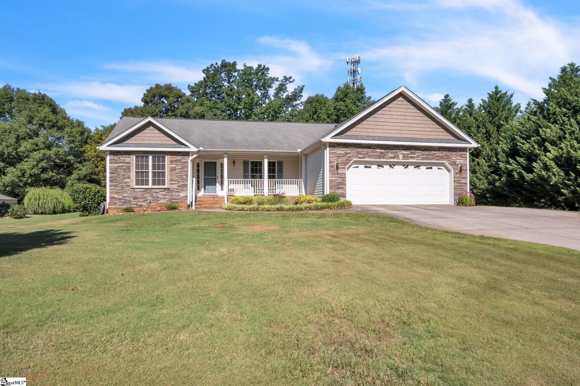 Property image 1 at 120 Hallmark Circle, Easley, SC 29640-9696