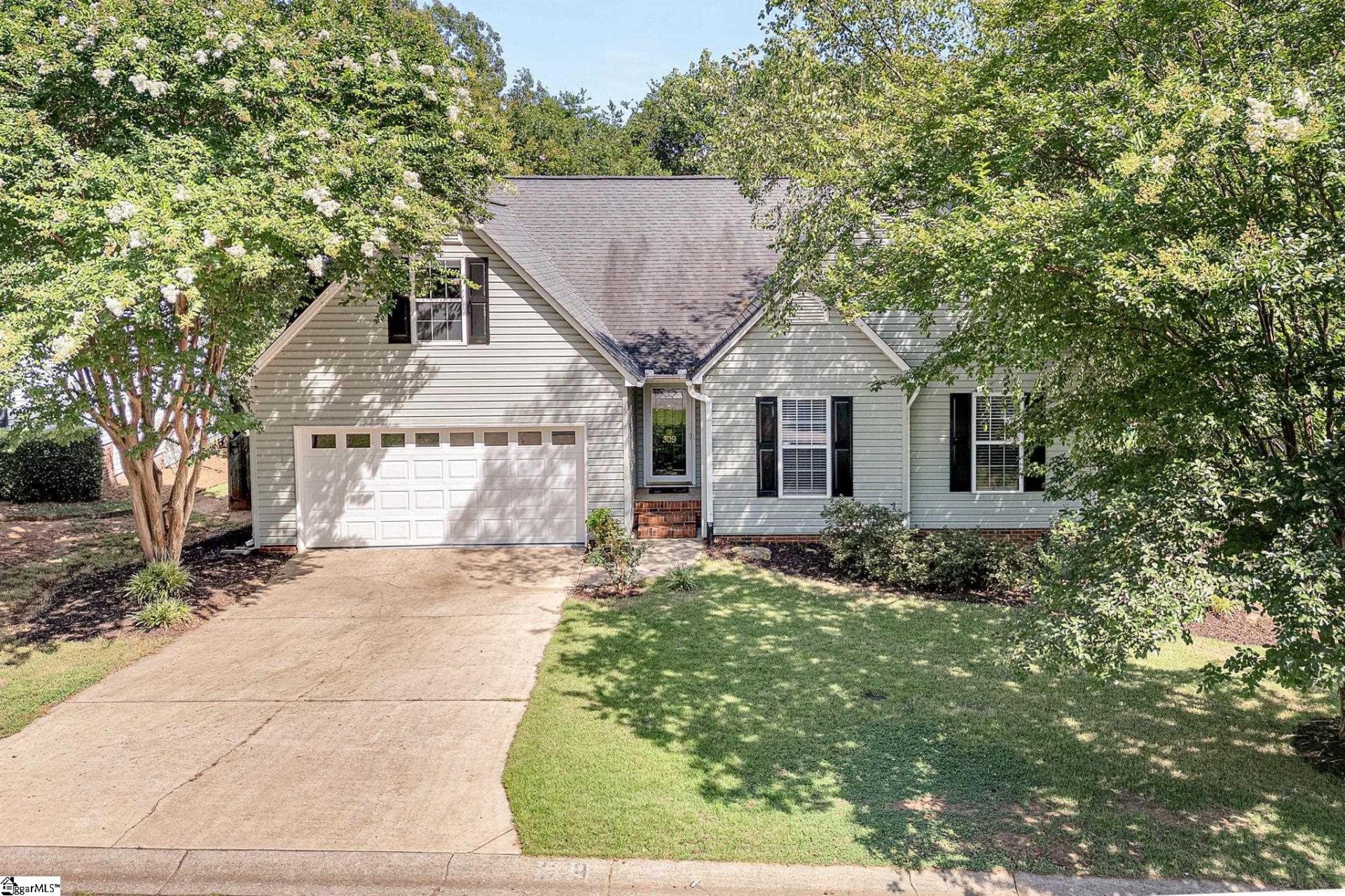 Property image 1 at 309 Ashridge Way, Simpsonville, SC 29681-4386