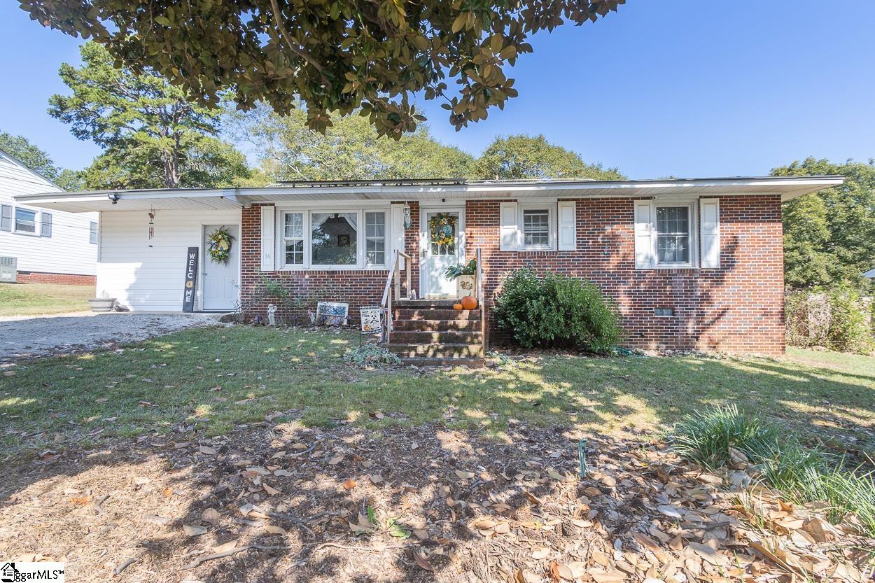 Property at 14 Dianne Avenue, Pelzer, SC 29669
