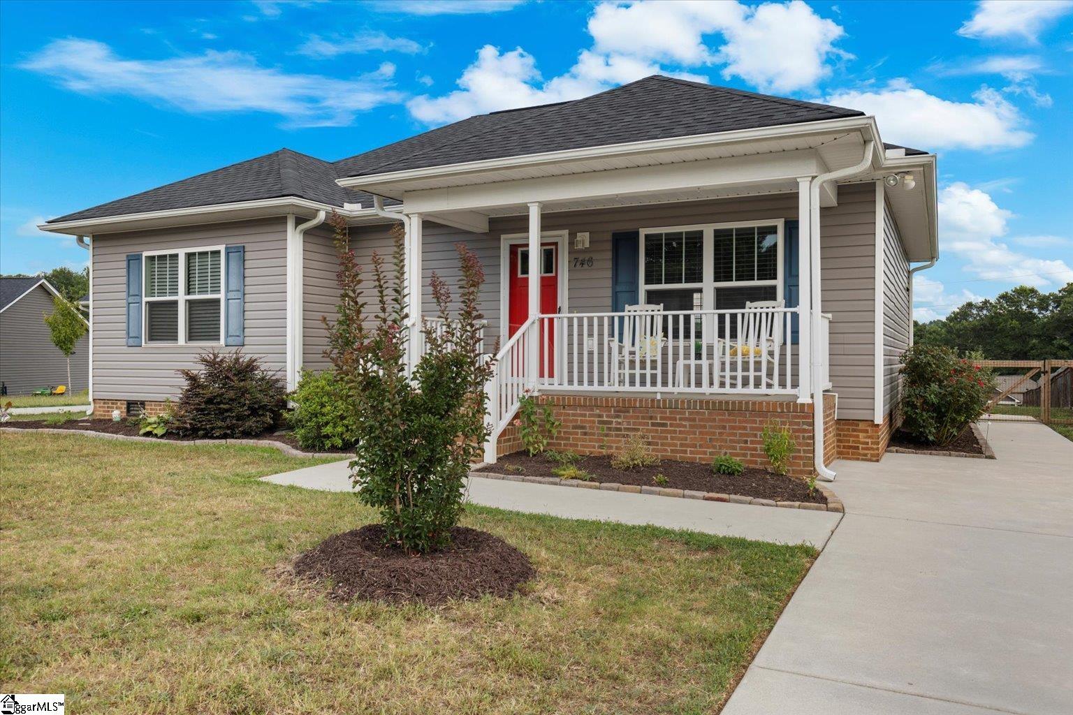 Property image 1 at 746 Pleasant Brook Court, Greer, SC 29651