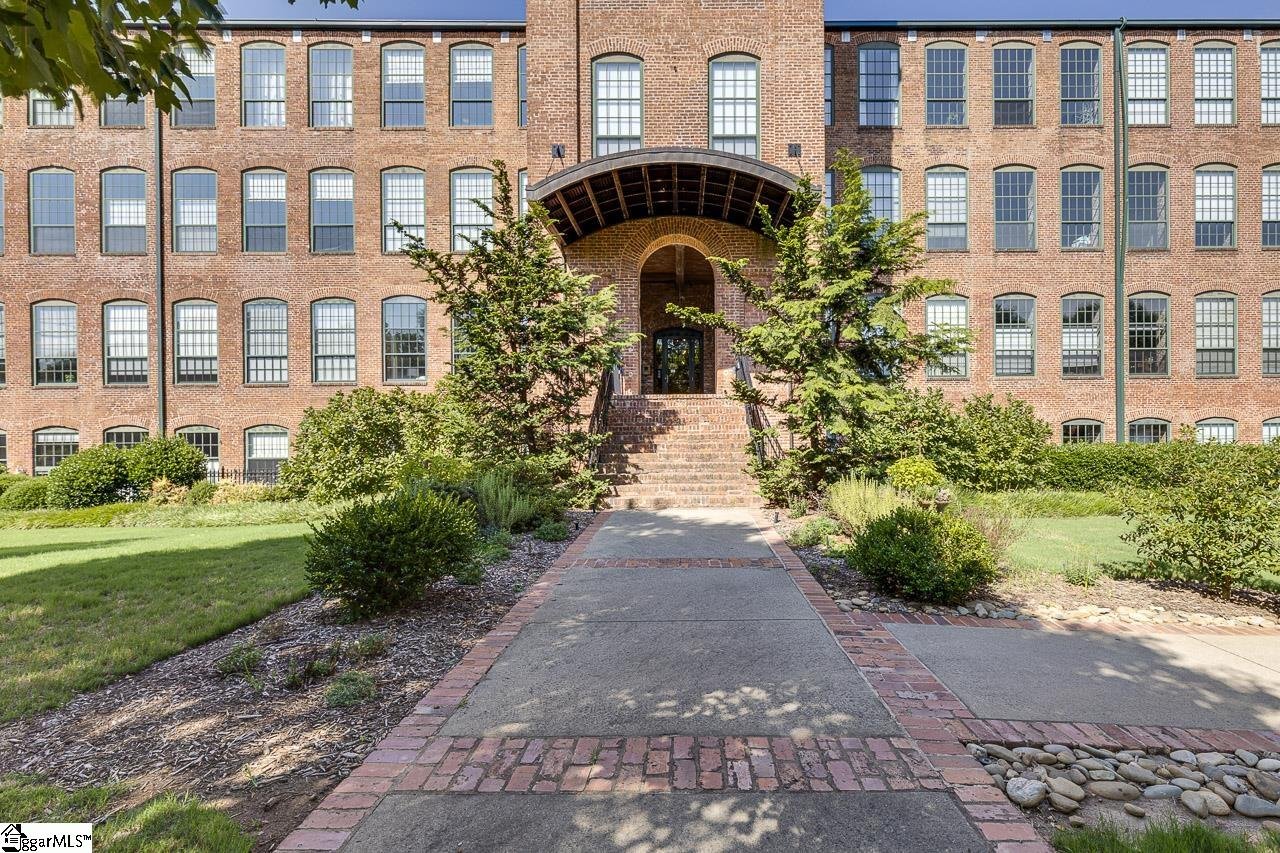 Property image 1 at 400 Mills Avenue, Greenville, SC 29605