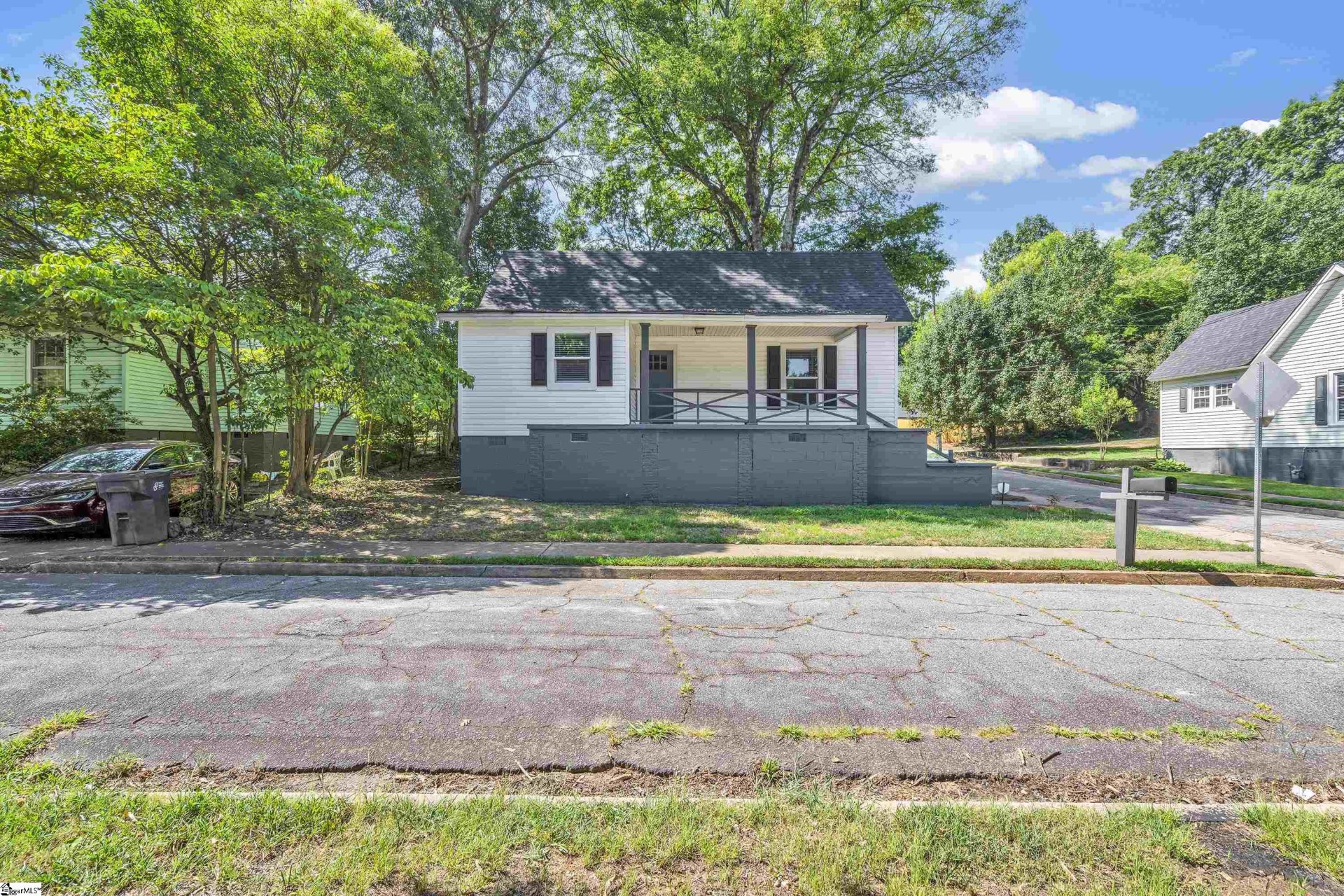 Property image 1 at 6 Cardwell Street, Greenville, SC 29605