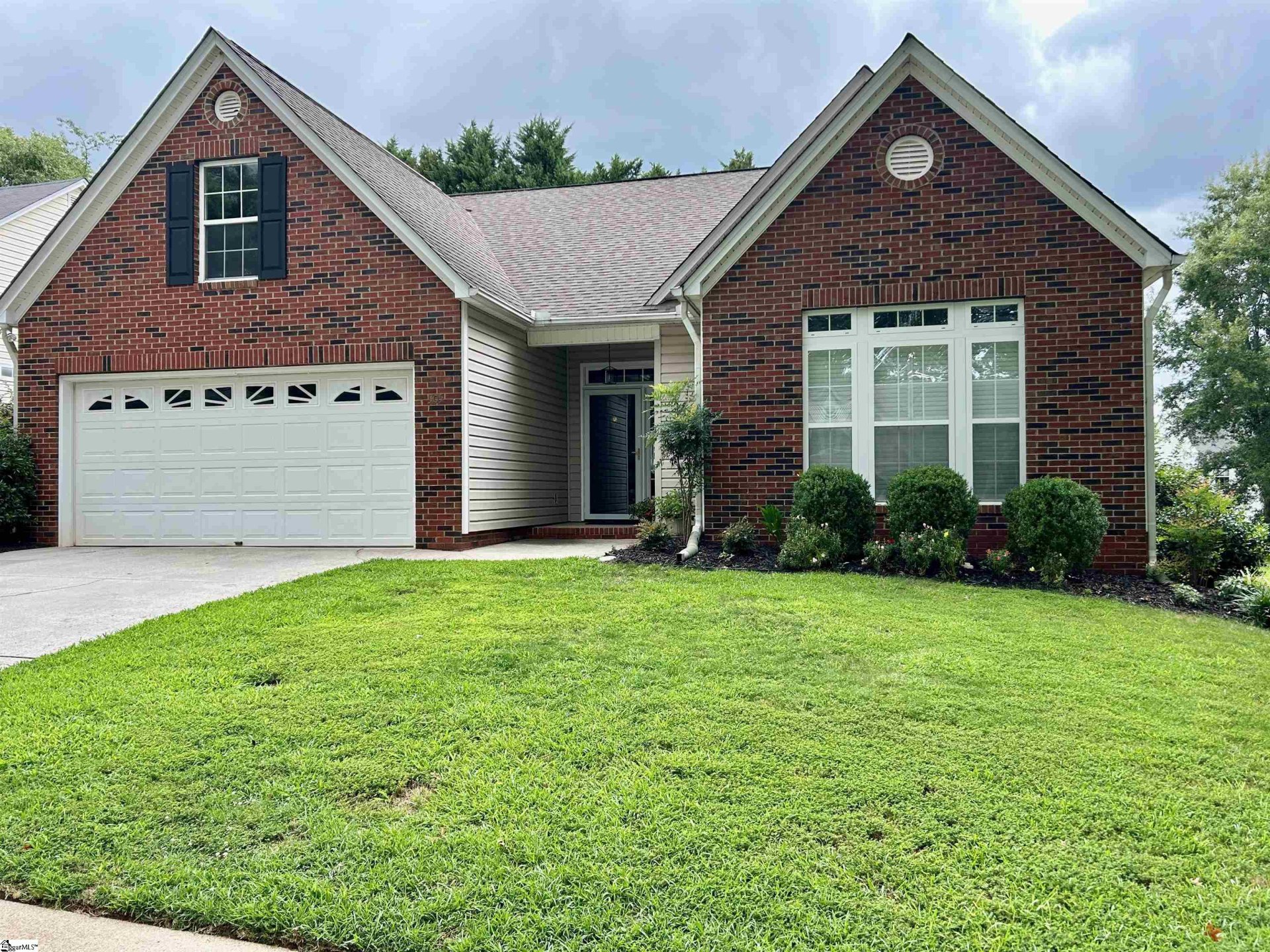 305 Cresthaven Place