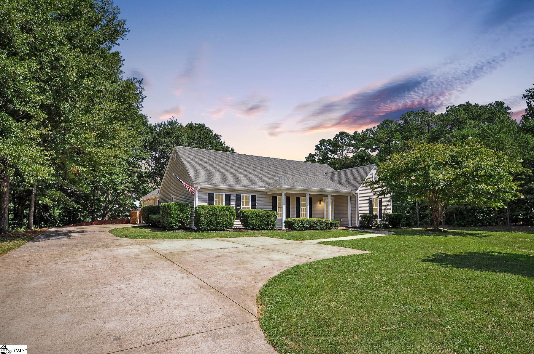 Property image 1 at 100 Kensett Drive, Williamston, SC 29697