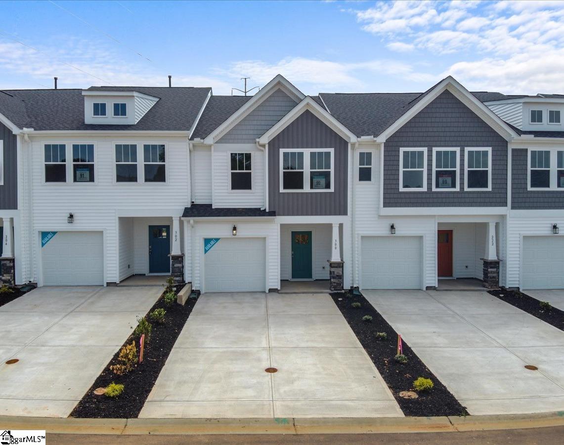 Property at 300 Marston Lane, Greenville, SC 29617