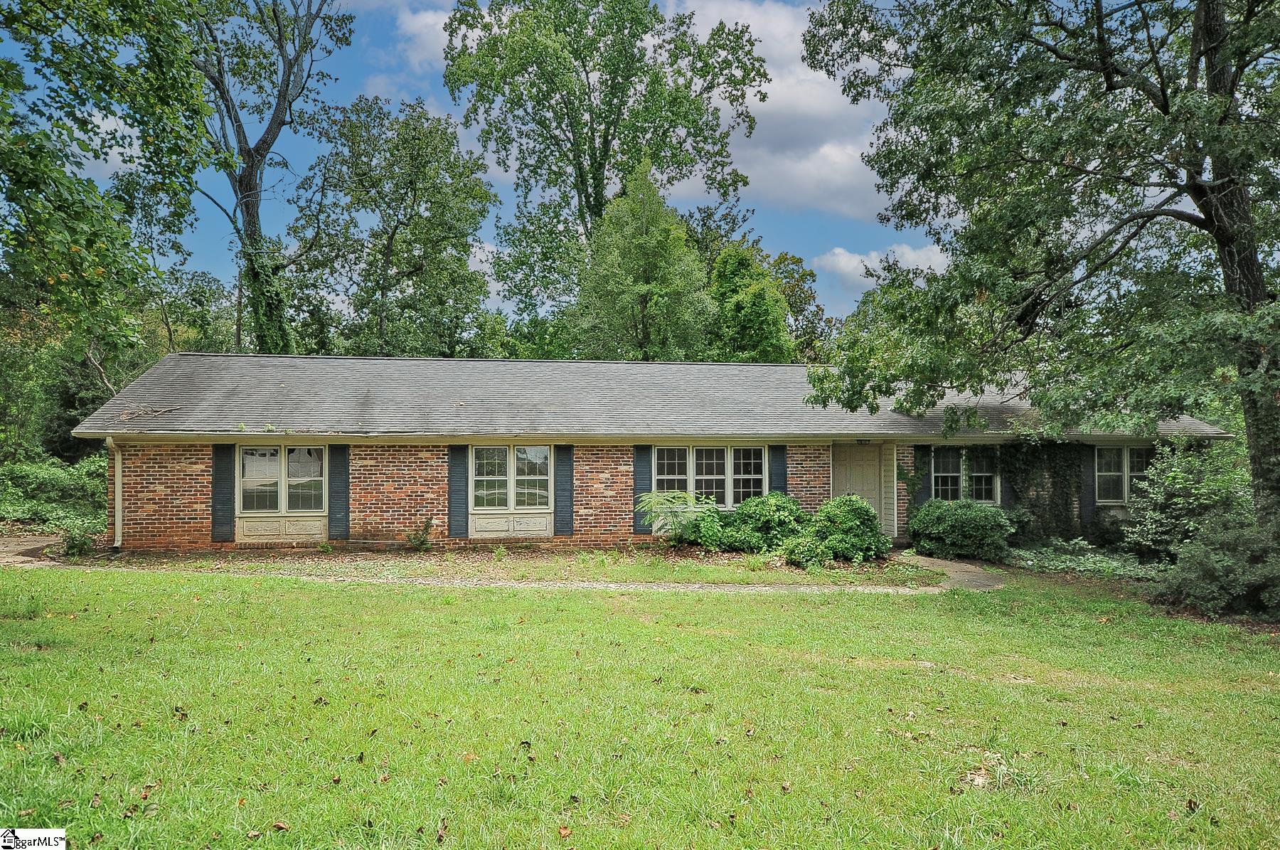 Property image 1 at 2 S Del Norte Road, Greenville, SC 29615