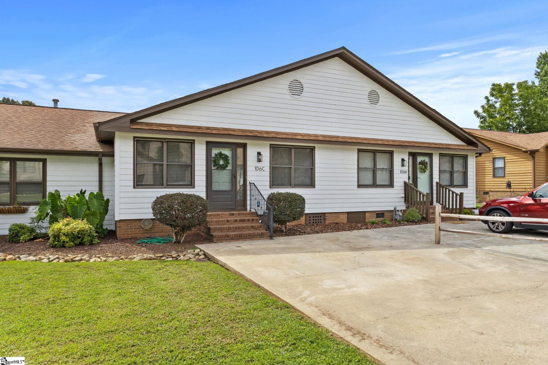 Property image 1 at 106 C Sunningdale Court, Easley, SC 29642