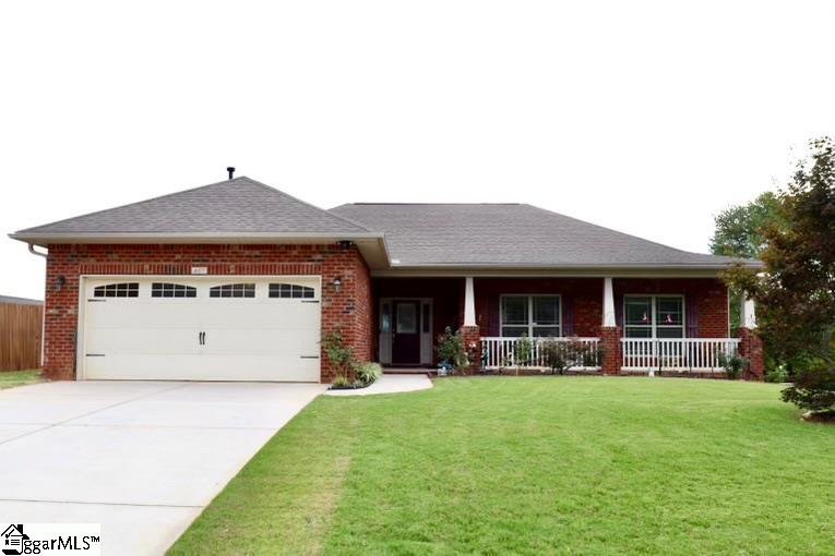 Property image 1 at 407 Raritan Court, Simpsonville, SC 29681