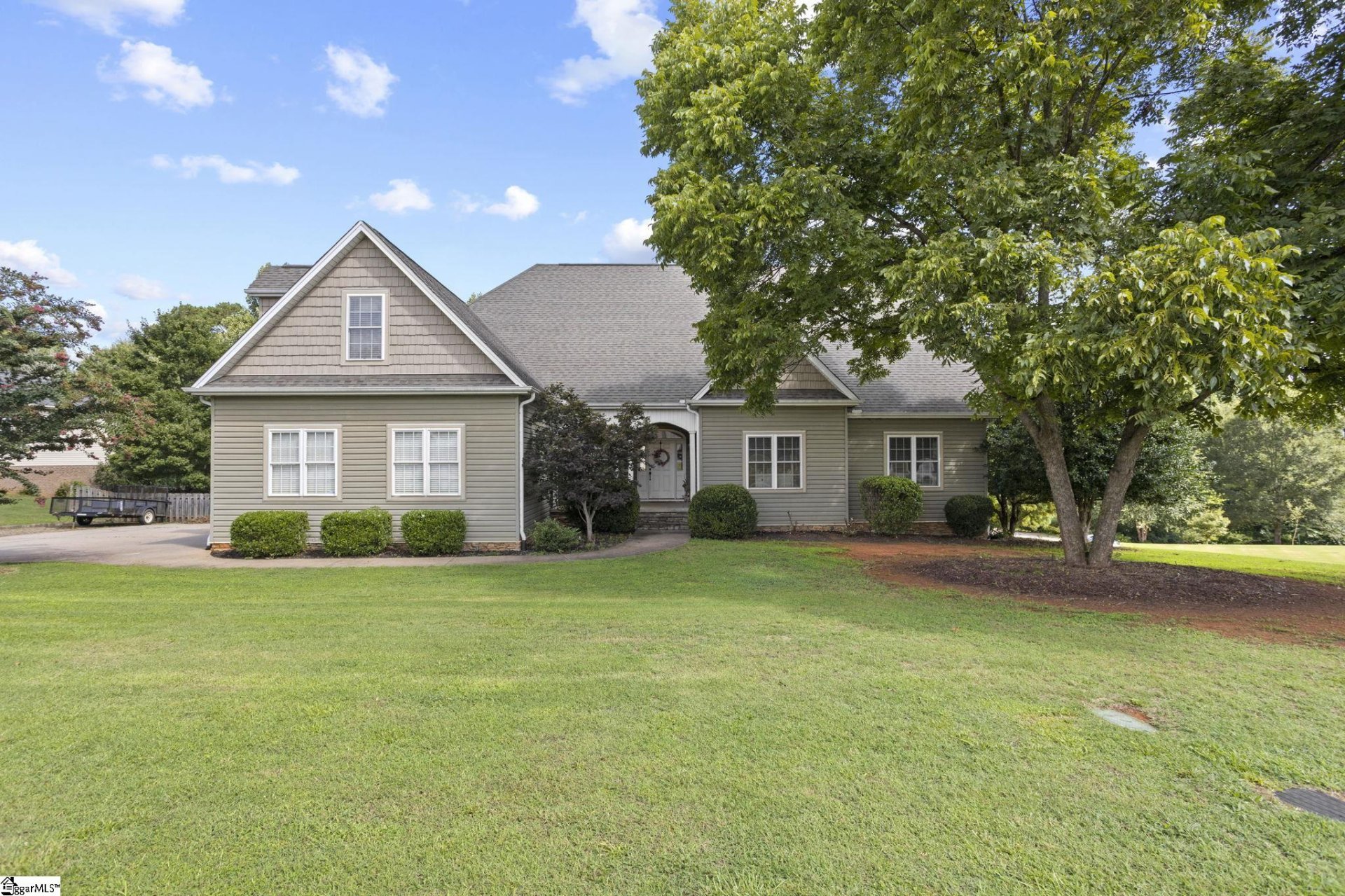 Property image 1 at 2 Twin Silo Court, Greer, SC 29651