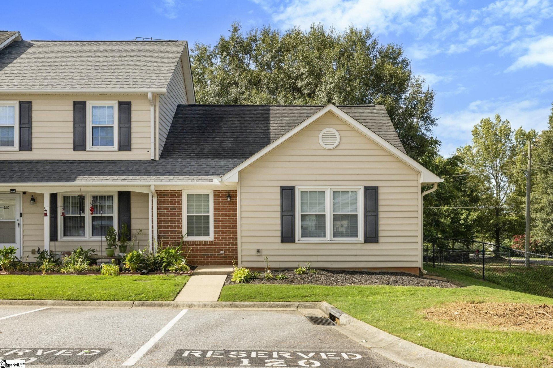 Property image 1 at 120 Trailside Lane, Greenville, SC 29607