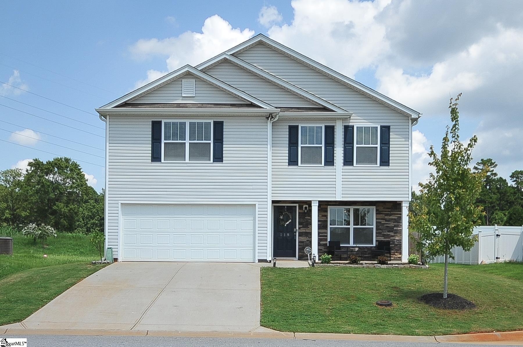 Property image 1 at 118 Poplarville Drive, Piedmont, SC 29673