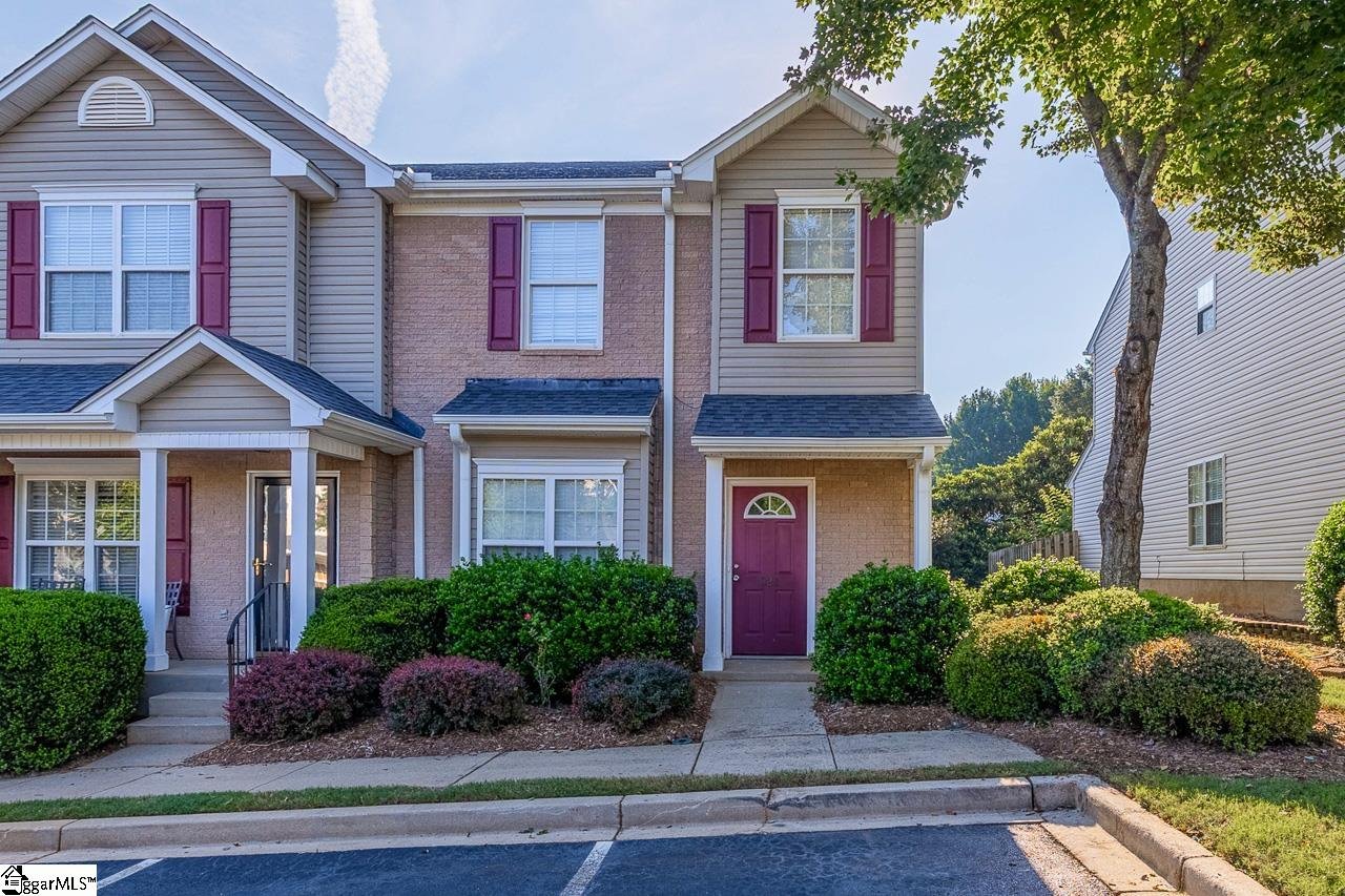 Property image 1 at 920 Goldendale Court, Greenville, SC 29607