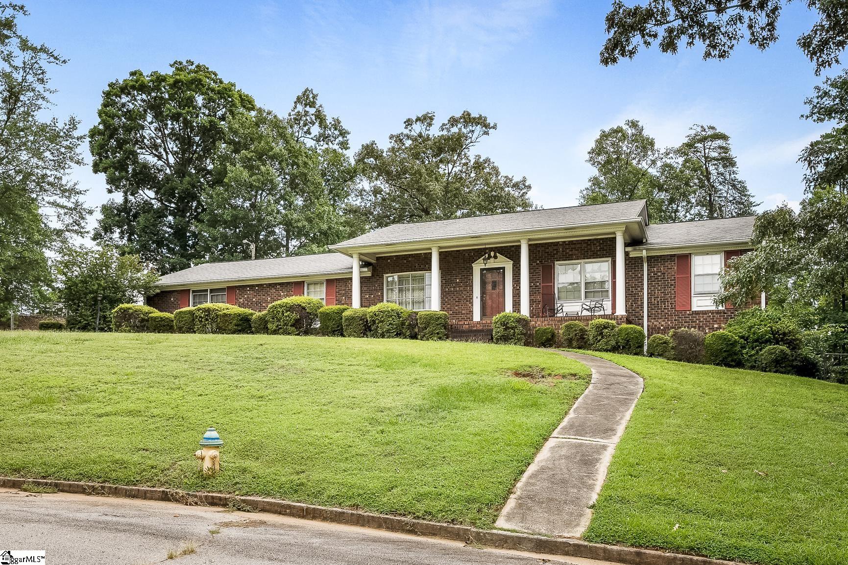 Property image 1 at 116 Mount Vernon Circle, Greer, SC 29651