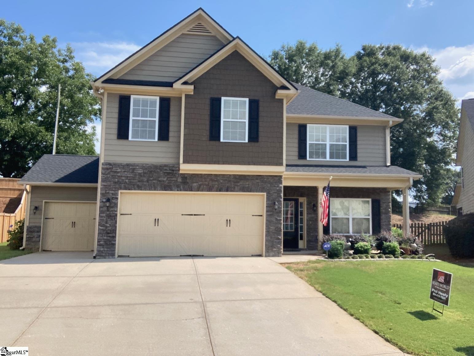 Property image 1 at 10 Crossbrook Way, Simpsonville, SC 29681