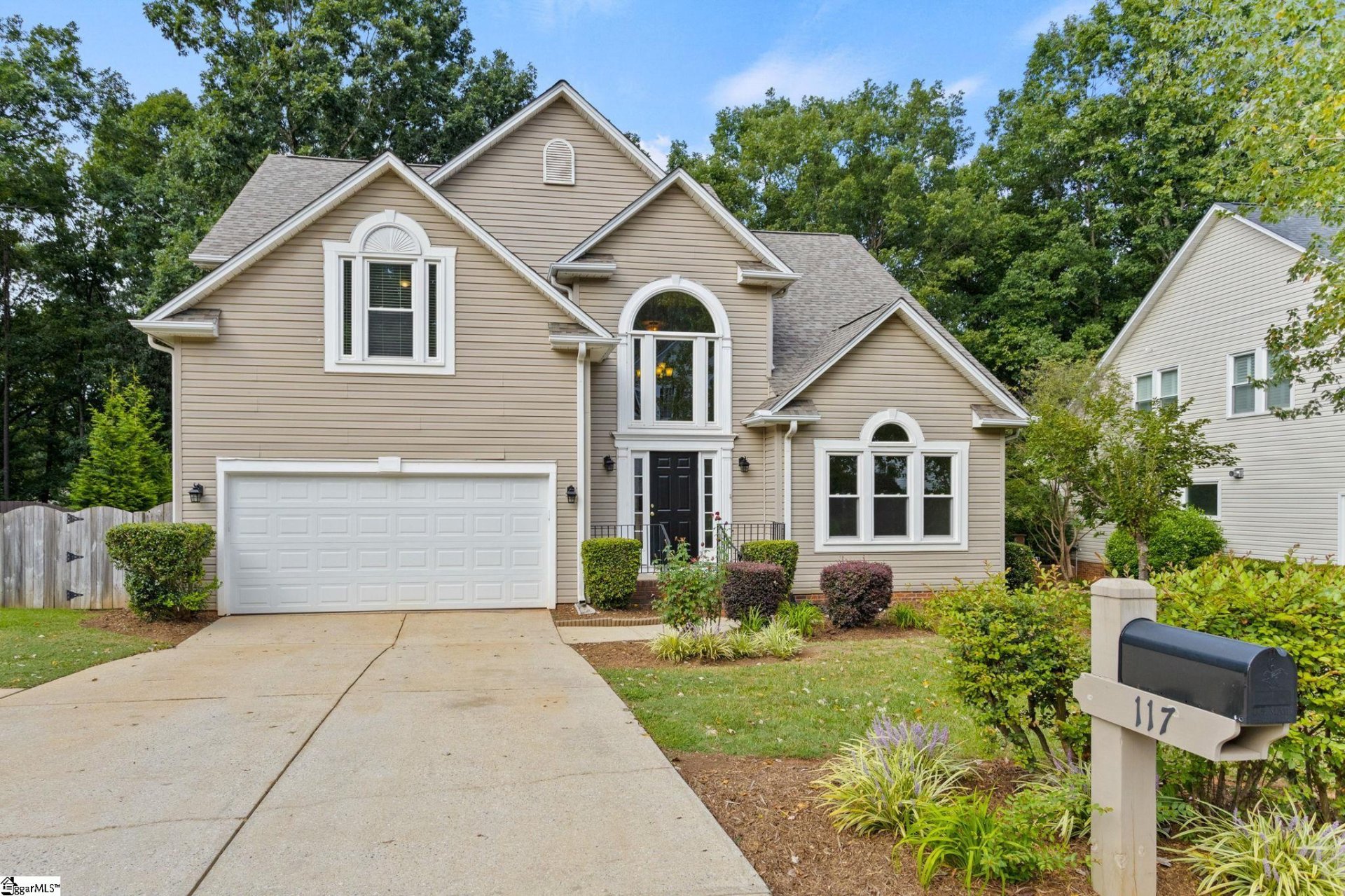 Property image 1 at 117 E Glohaven Place, Simpsonville, SC 29681