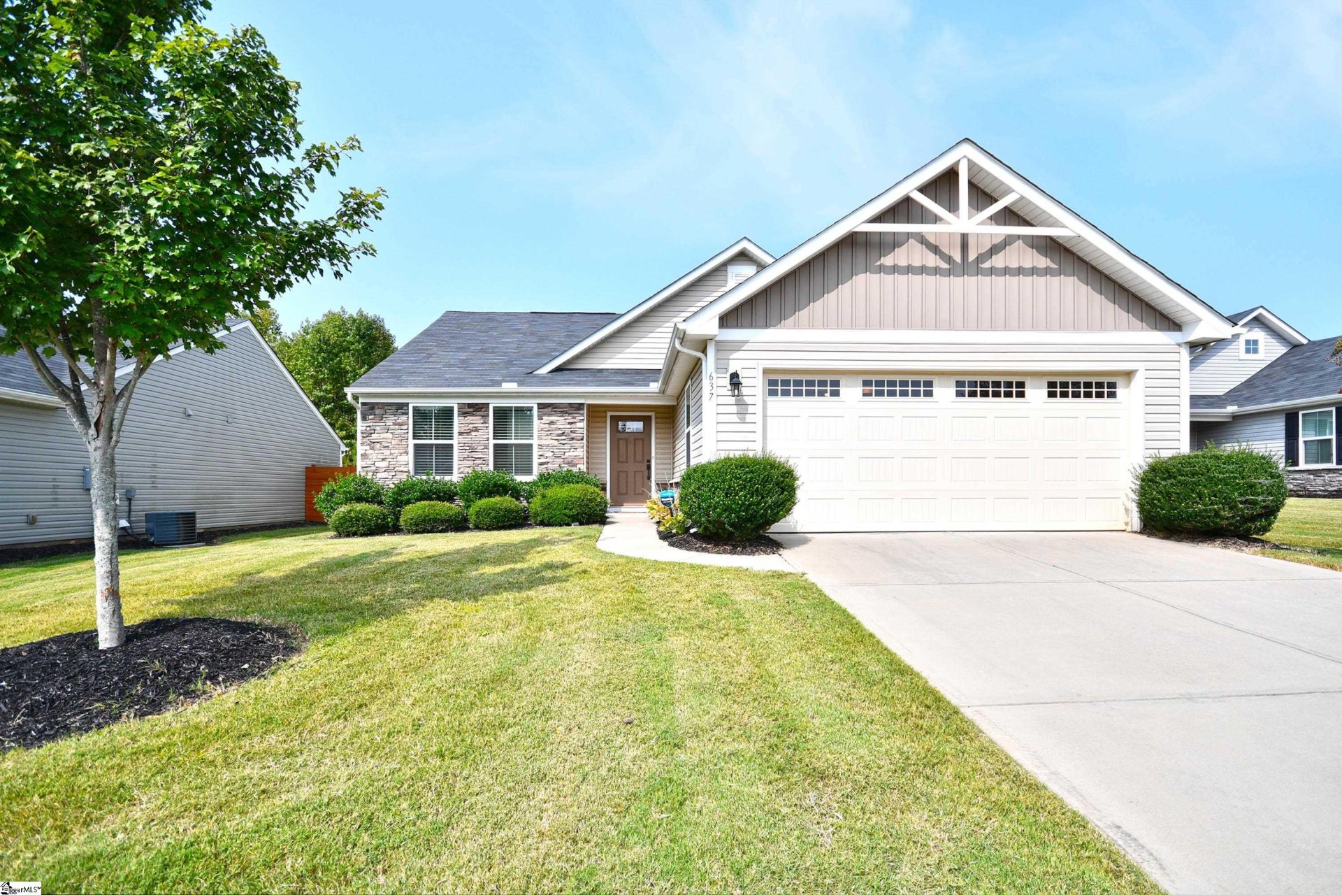 Property image 1 at 637 Lynndale Court, Greenville, SC 29617