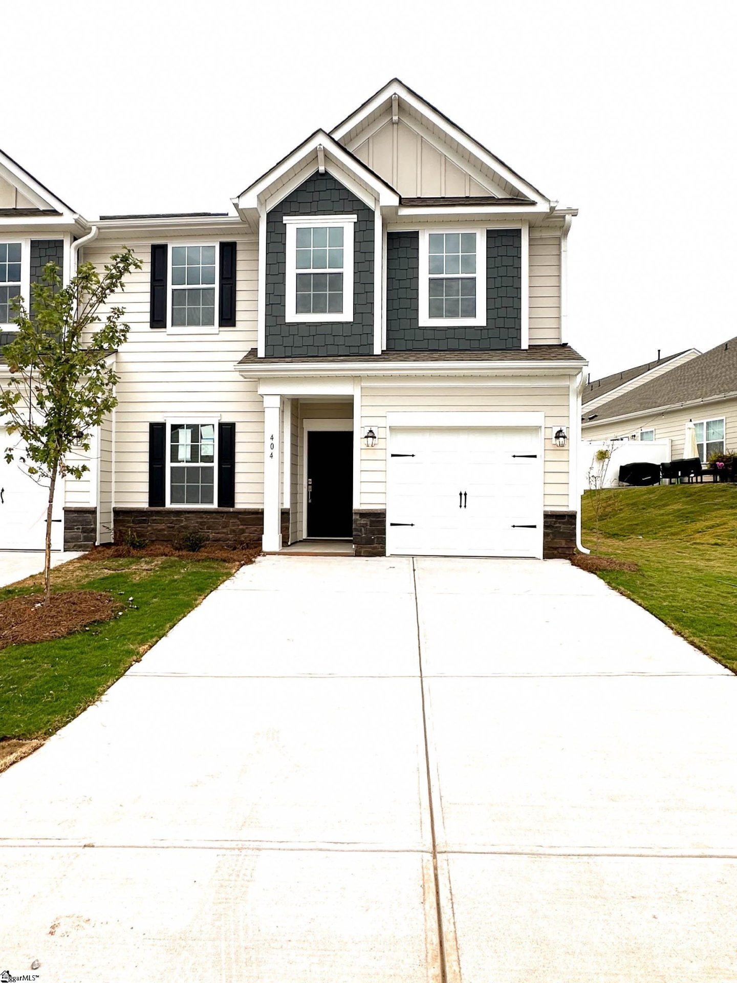 Property image 1 at 404 Batten Road, Taylors, SC 29687