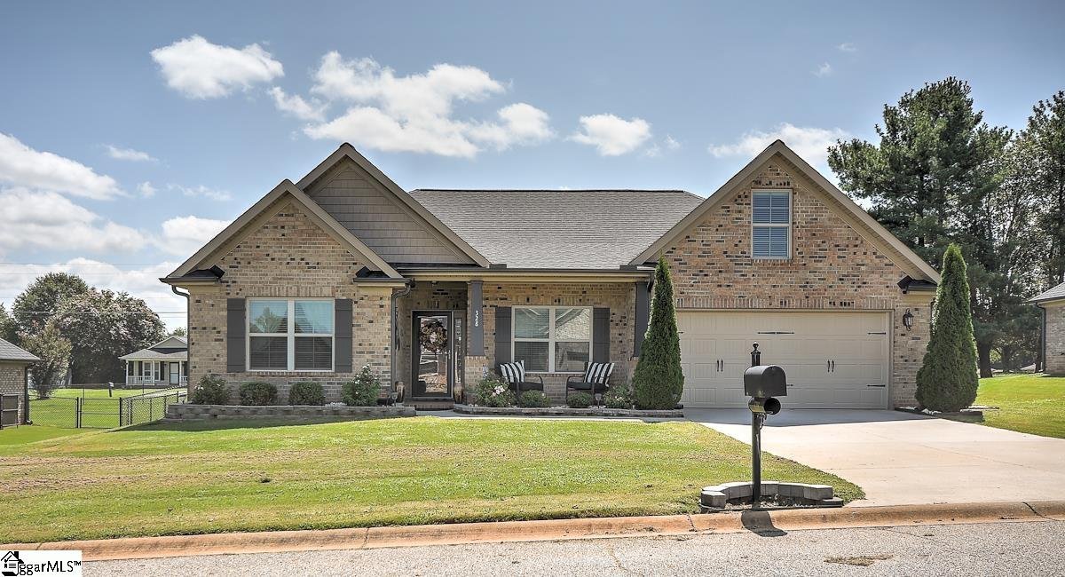 Property image 1 at 328 E Story Bush Lane, Inman, SC 29349