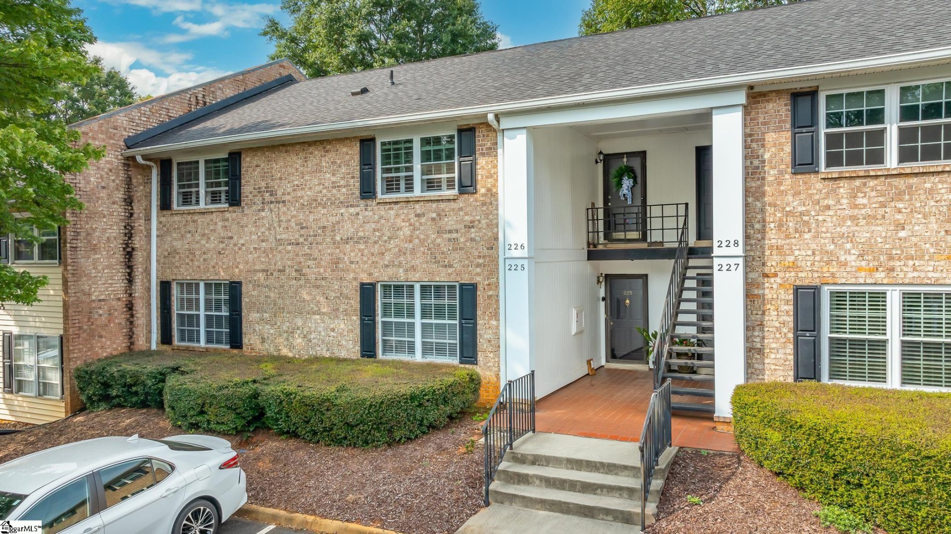 Property image 1 at 925 Cleveland Street, Greenville, SC 29601-4574
