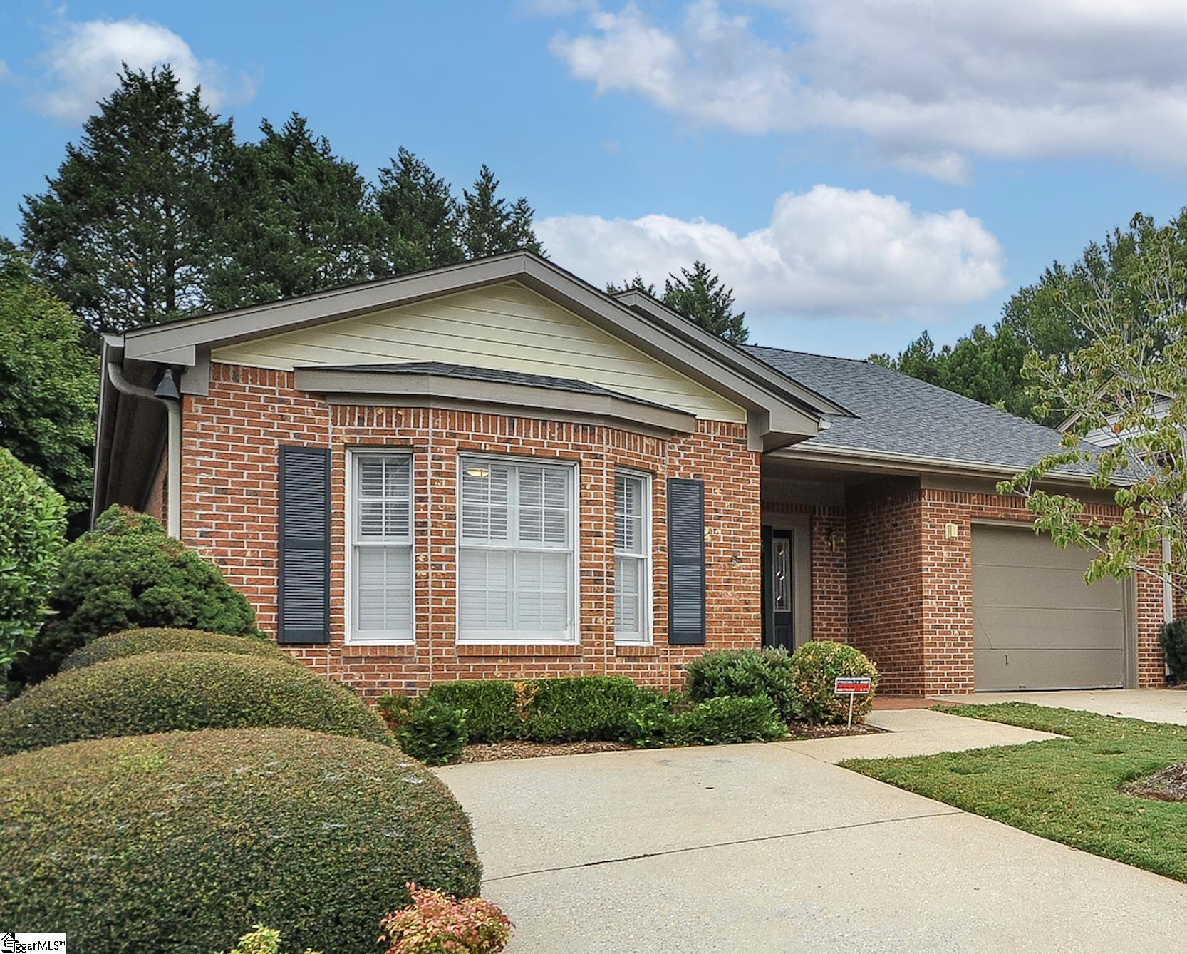 Property image 1 at 205 Robin Lane, Greenville, SC 29605