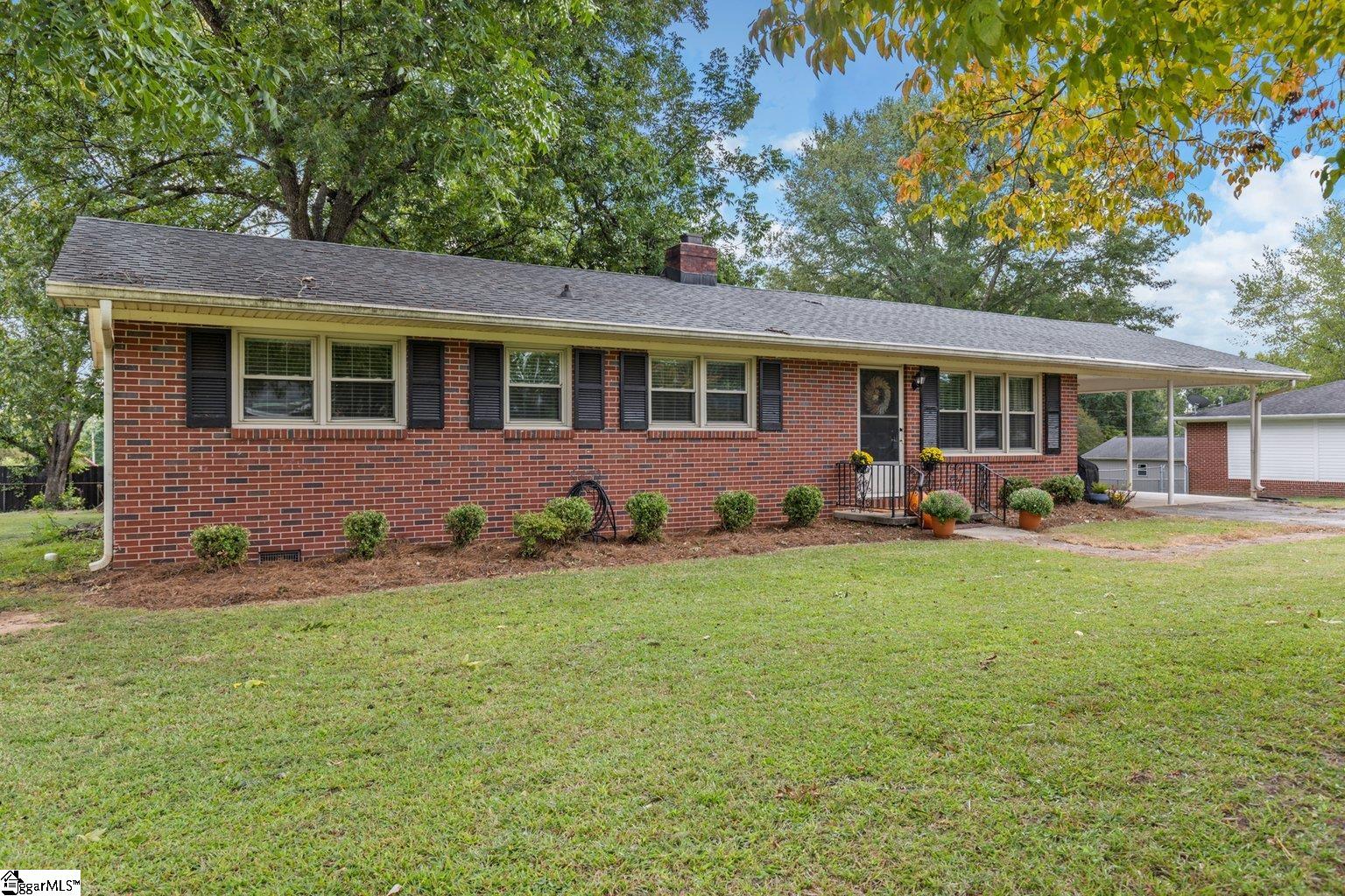 Property image 1 at 131 Biltmore Circle, Easley, SC 29642