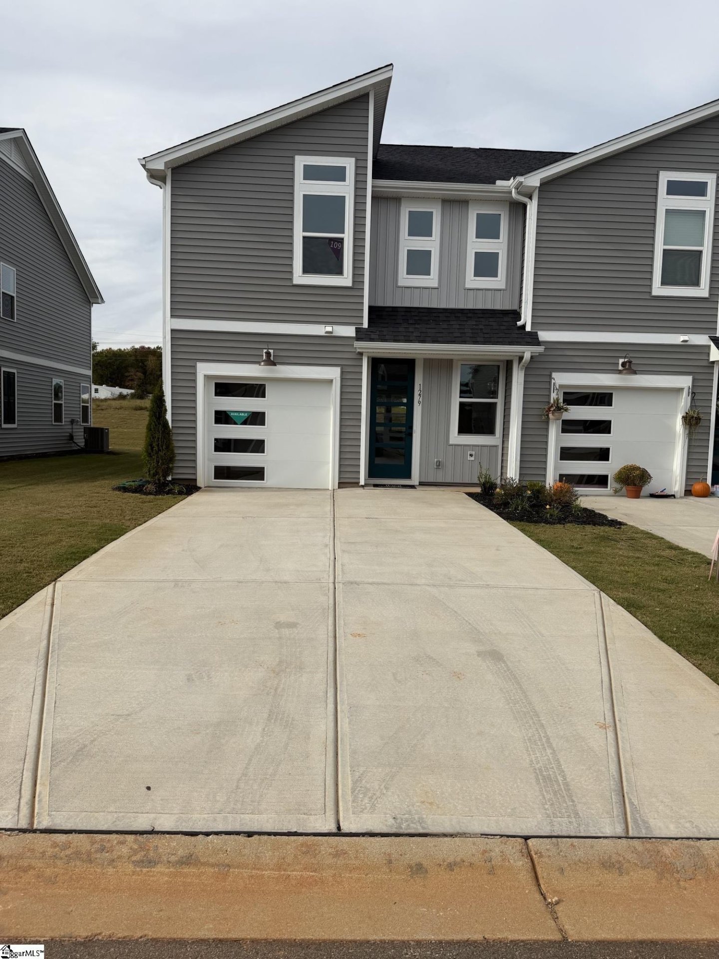 1279 Westgate Village Drive