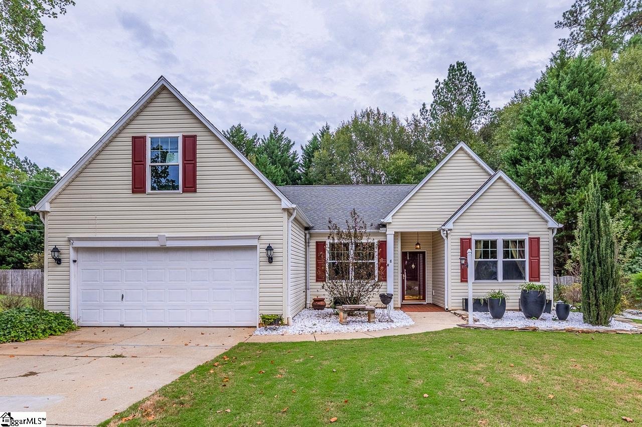 Property image 1 at 8 Chablis Court, Mauldin, SC 29662