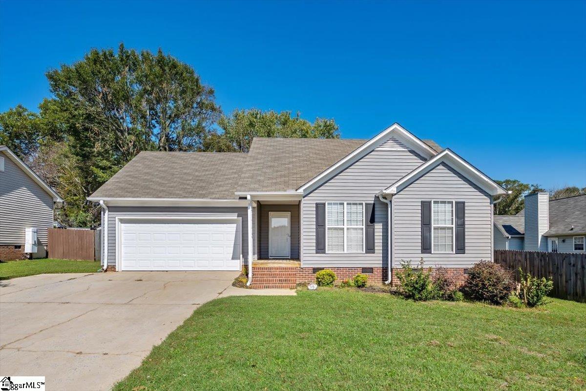 Property image 1 at 315 Fairdale Drive, Simpsonville, SC 29681