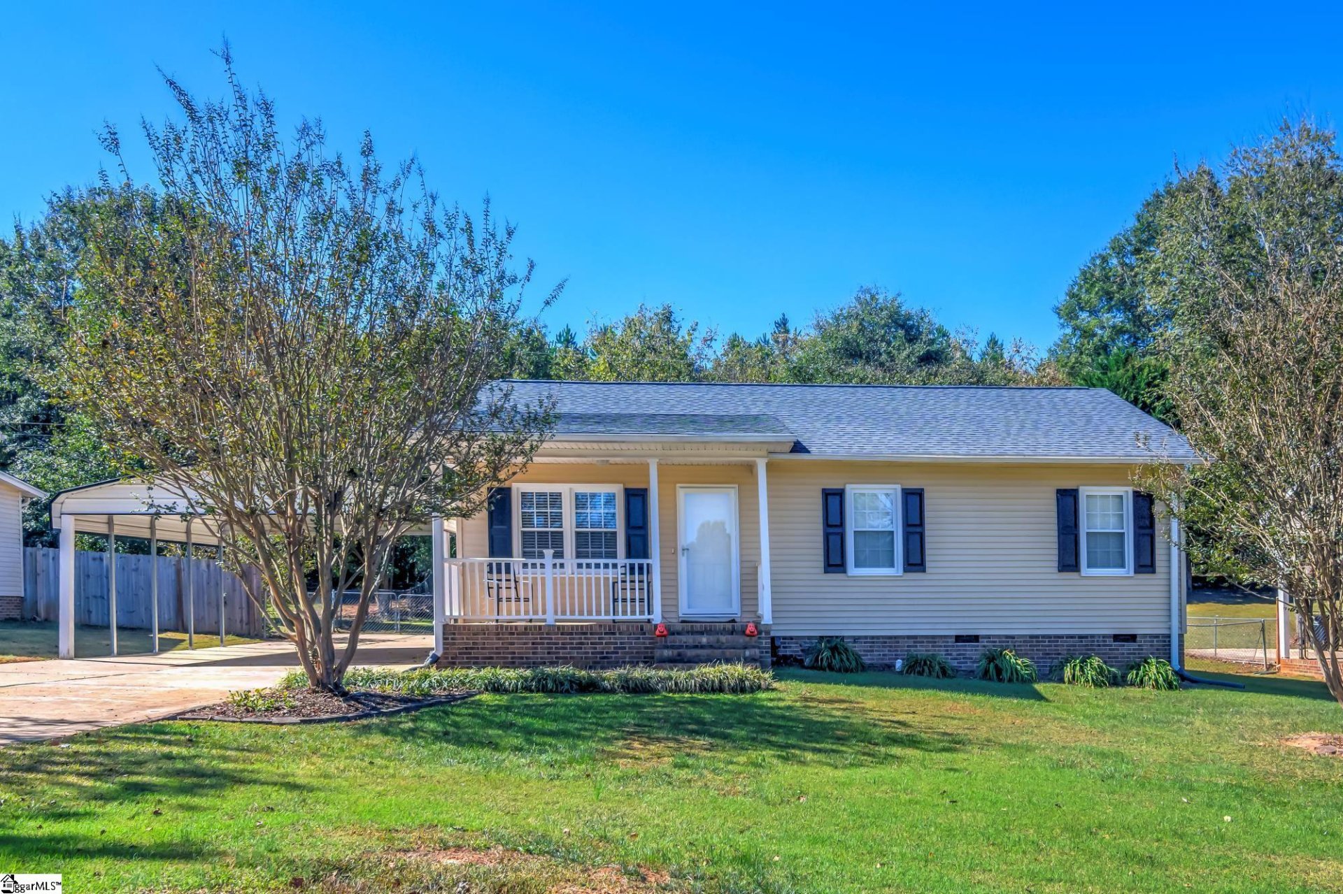 Property image 1 at 210 Willow Branch Drive, Simpsonville, SC 29680