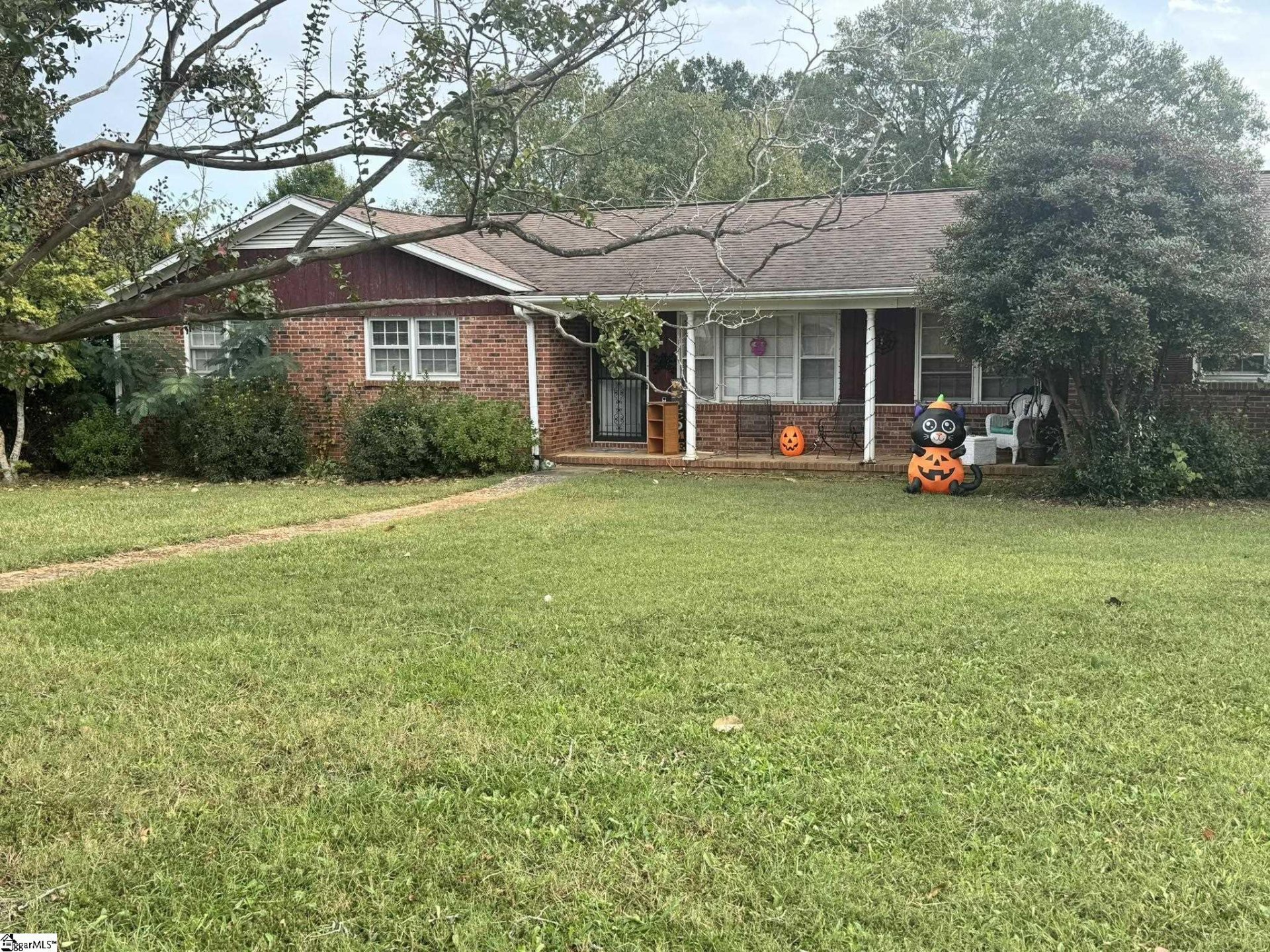 Property image 1 at 15 Mistletoe Drive, Greenville, SC 29617