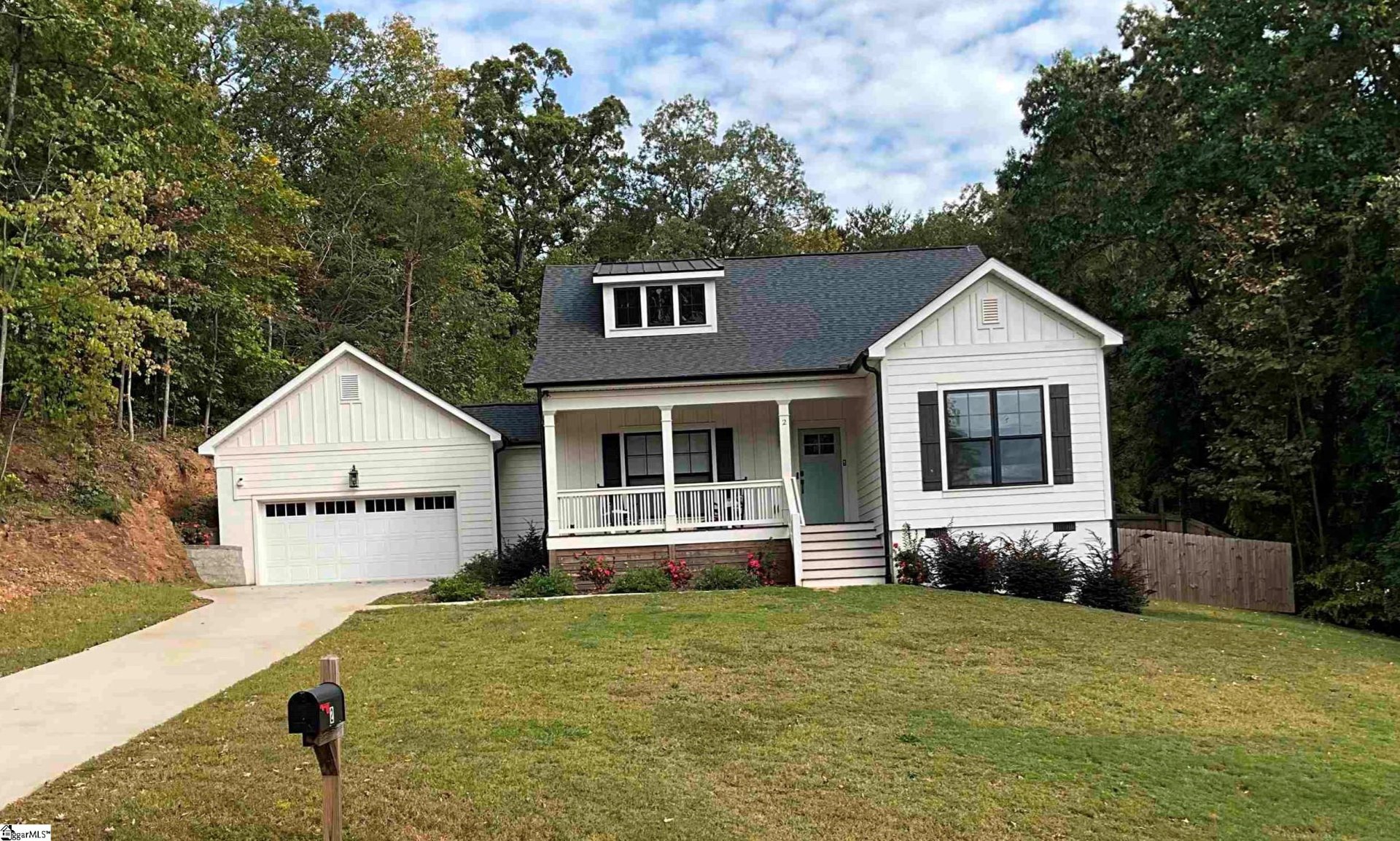 Property image 1 at 2 Arbutus Trail, Greenville, SC 29607