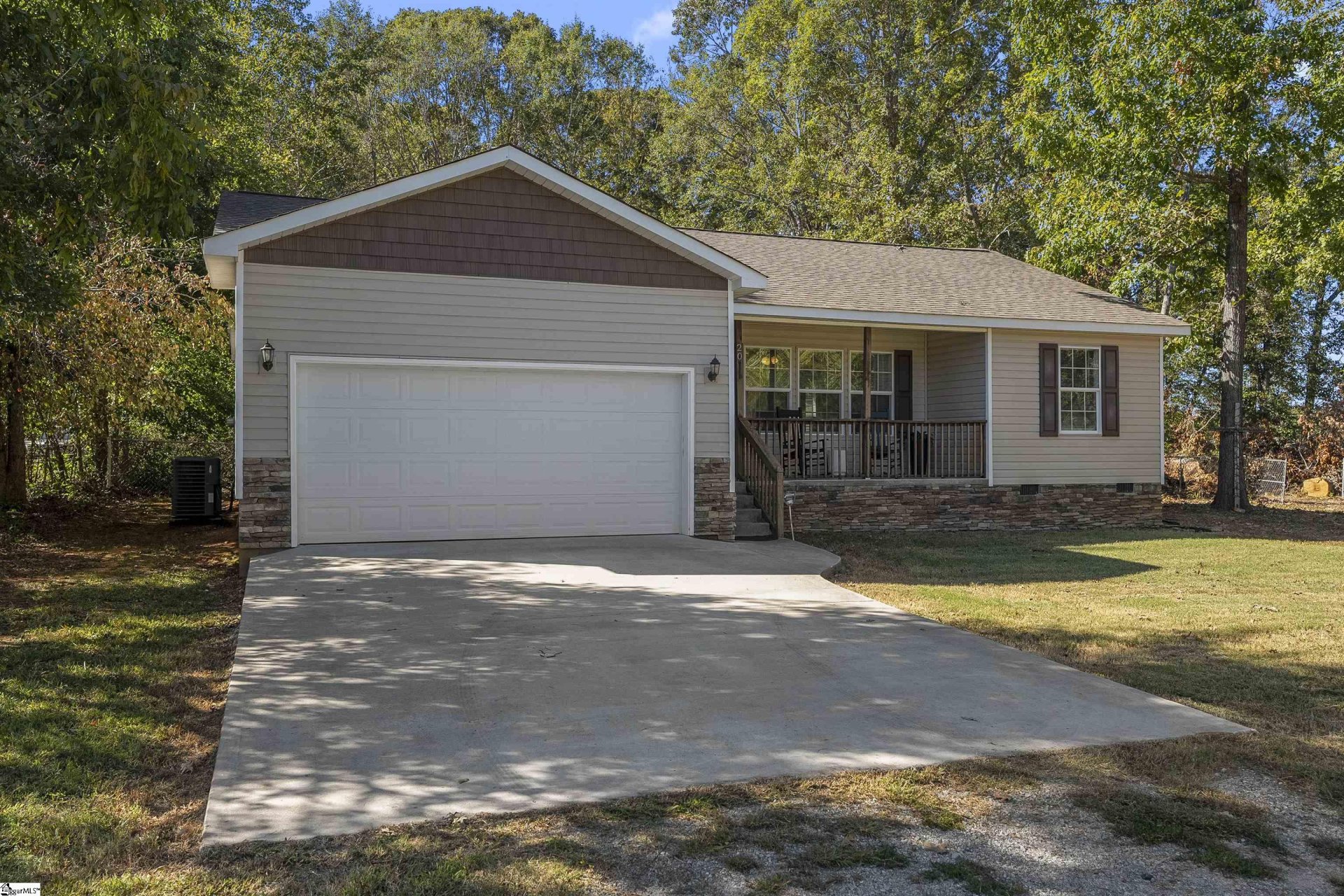 Property image 1 at 20 Ridge Court, Williamston, SC 29697