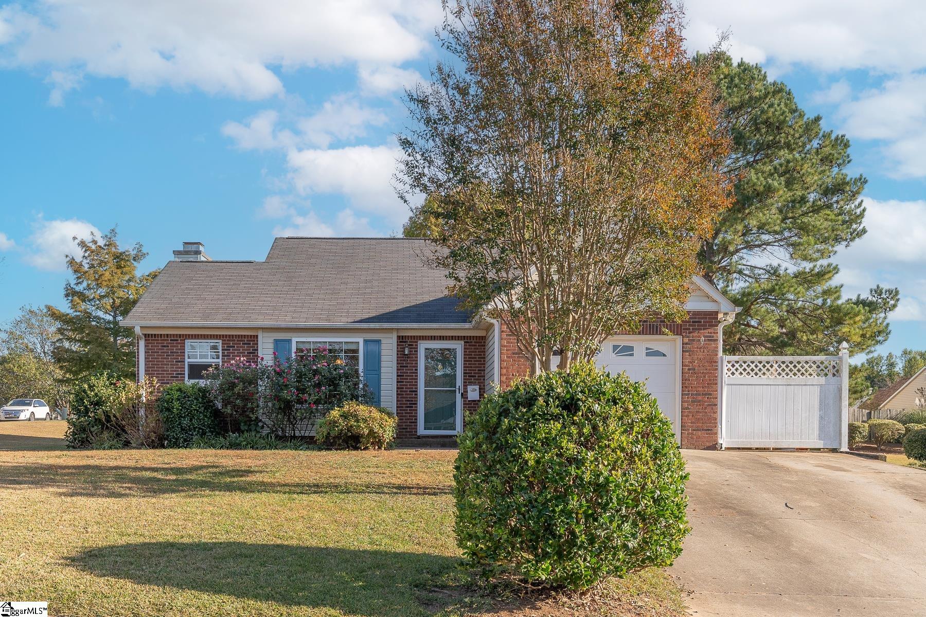 Property image 1 at 1 Little Fox Court, Greer, SC 26950